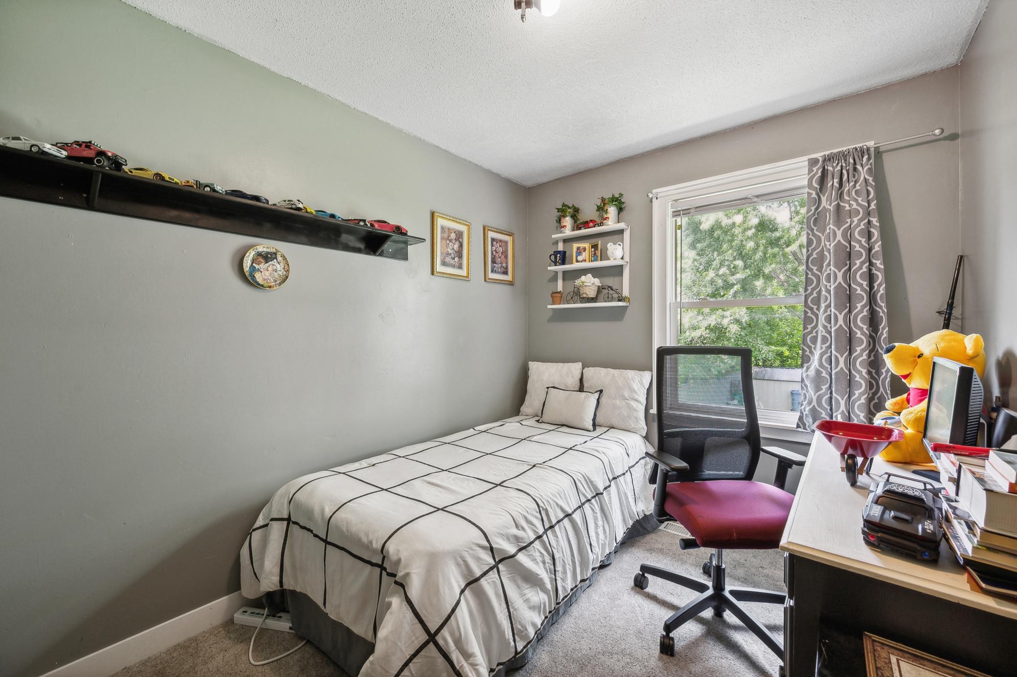 1613 Lyn Curve Avenue Property Photo 10