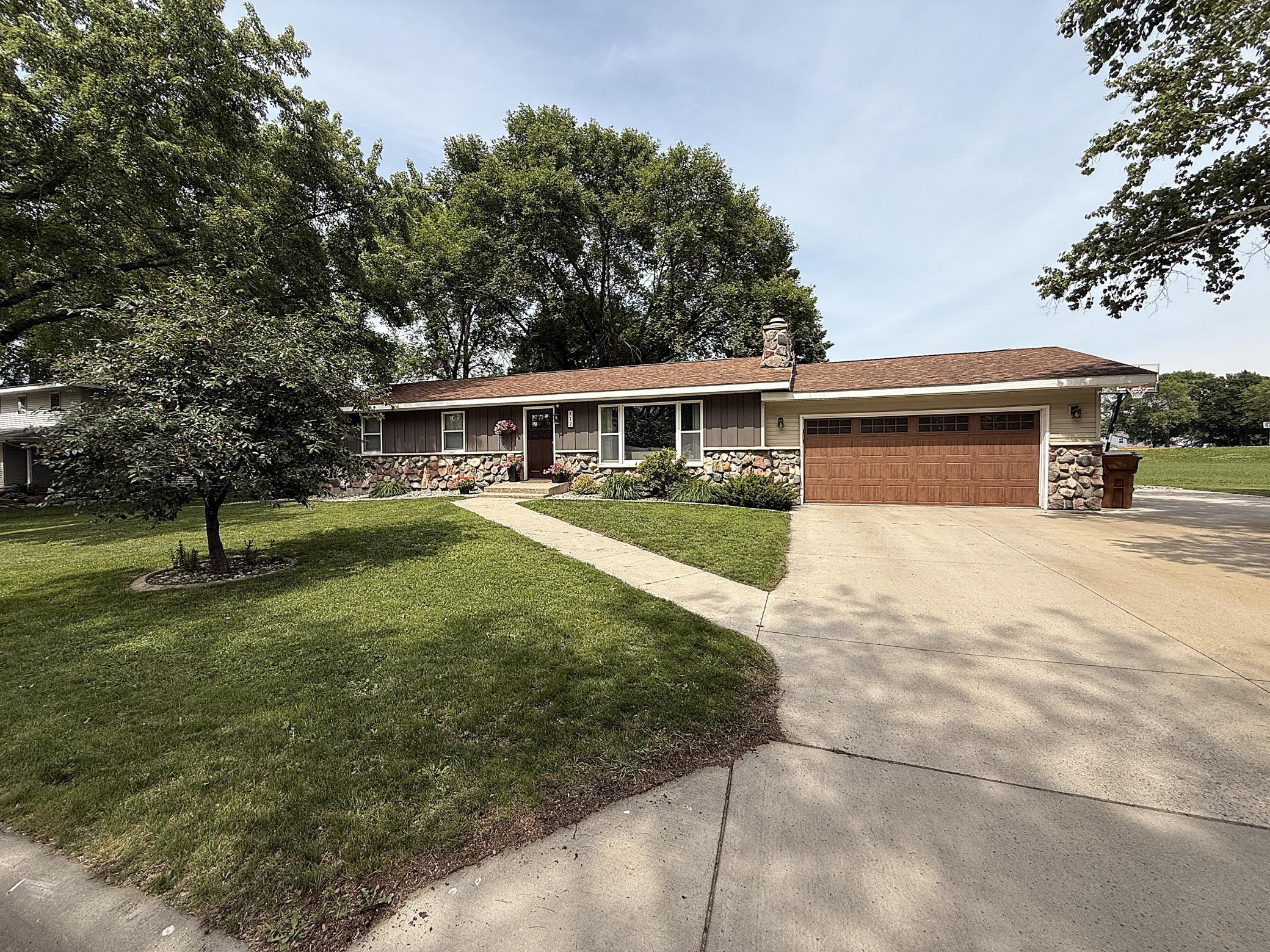 112 Orchard Circle Property Photo 58