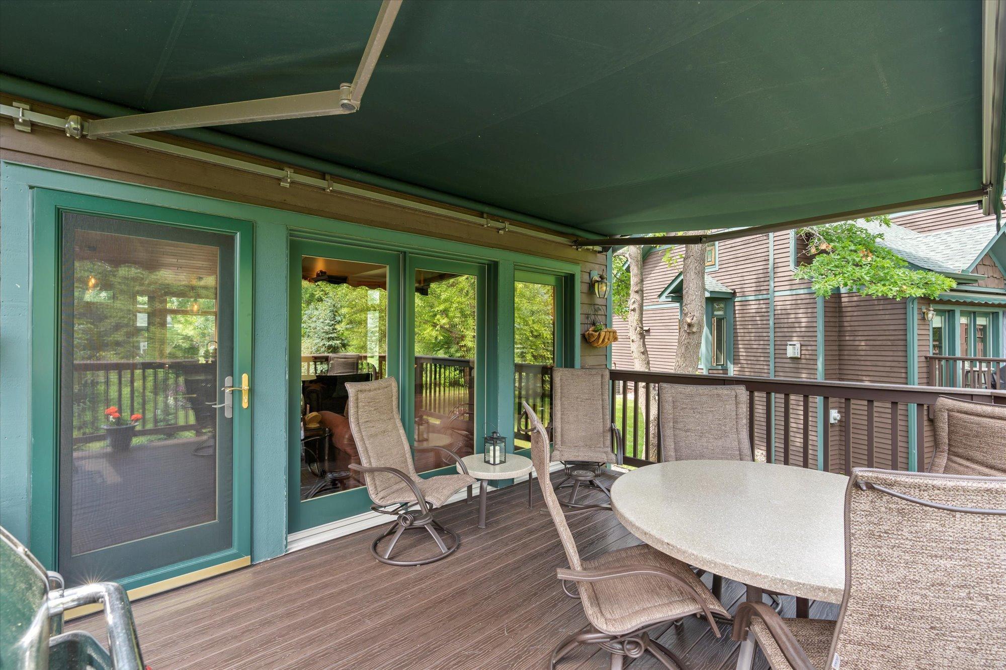 34792 E Shore Lane Property Photo 17