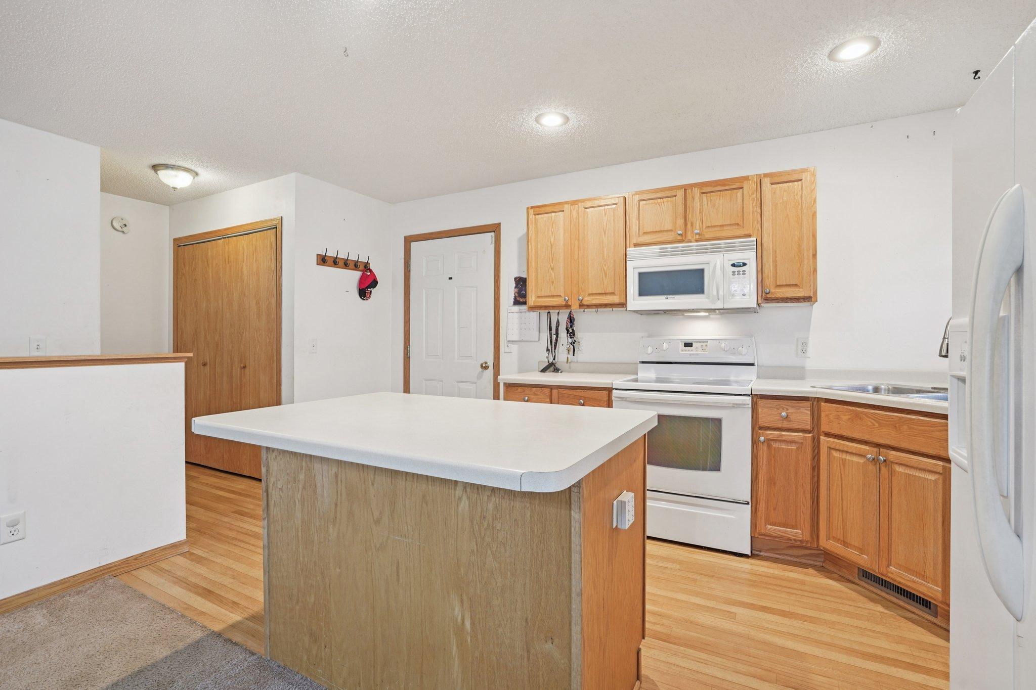 414 Prairie Road Property Photo 17