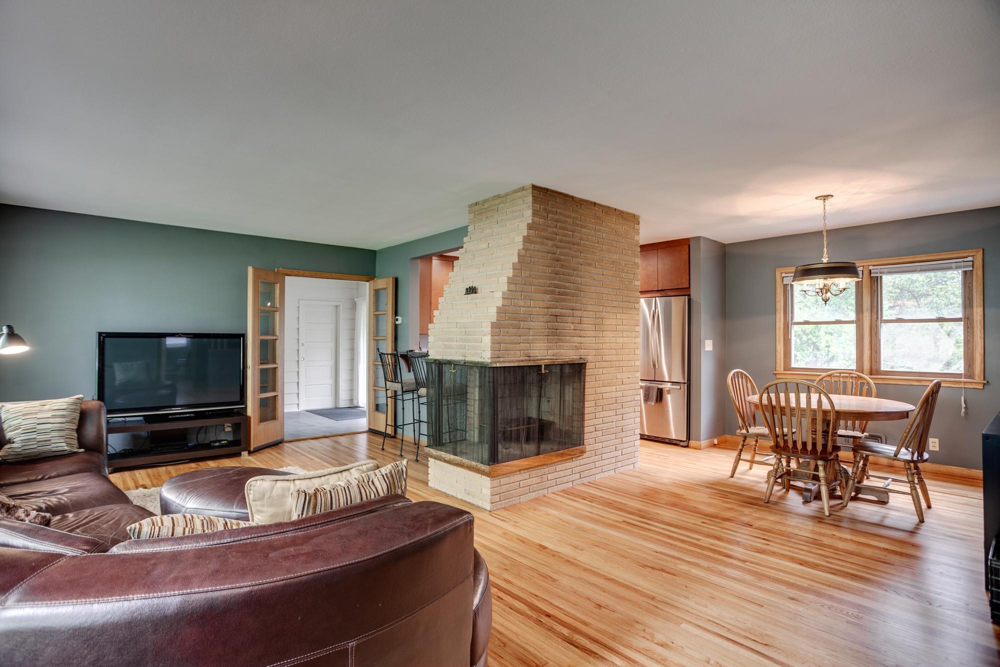 1030 Idaho Avenue Property Photo 2