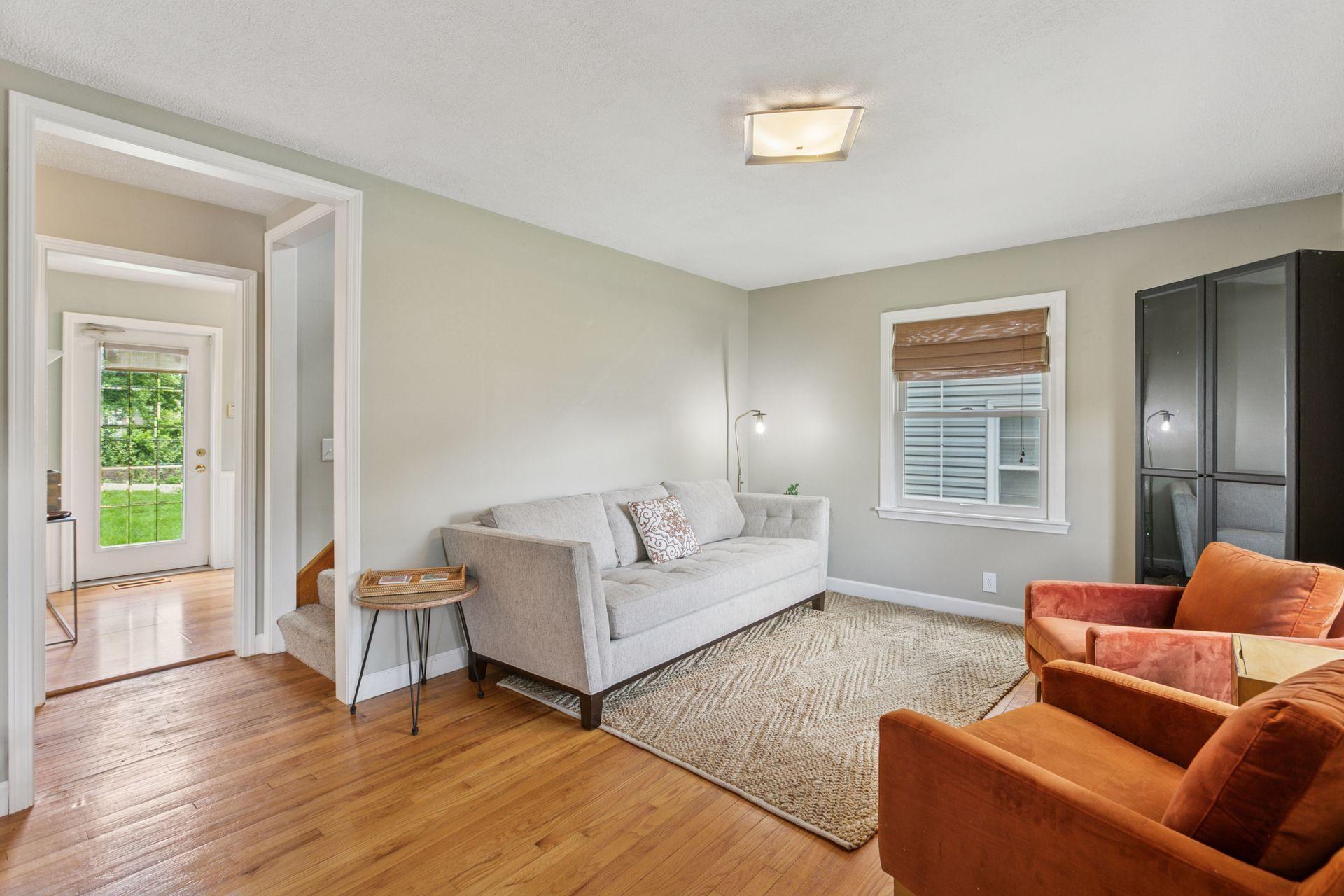 2905 Colorado Avenue Property Photo 1
