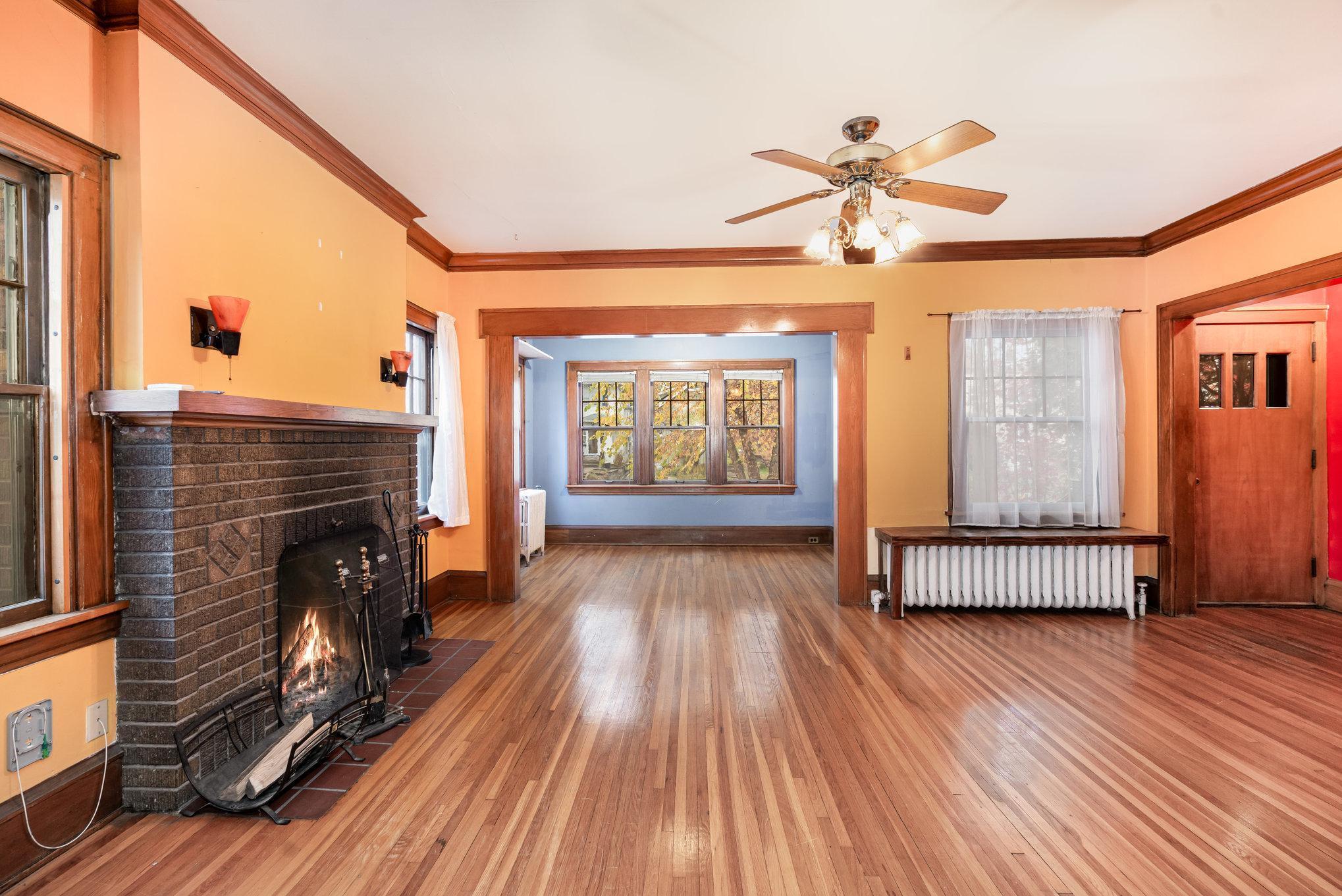 4621 Bryant Avenue Property Photo 6