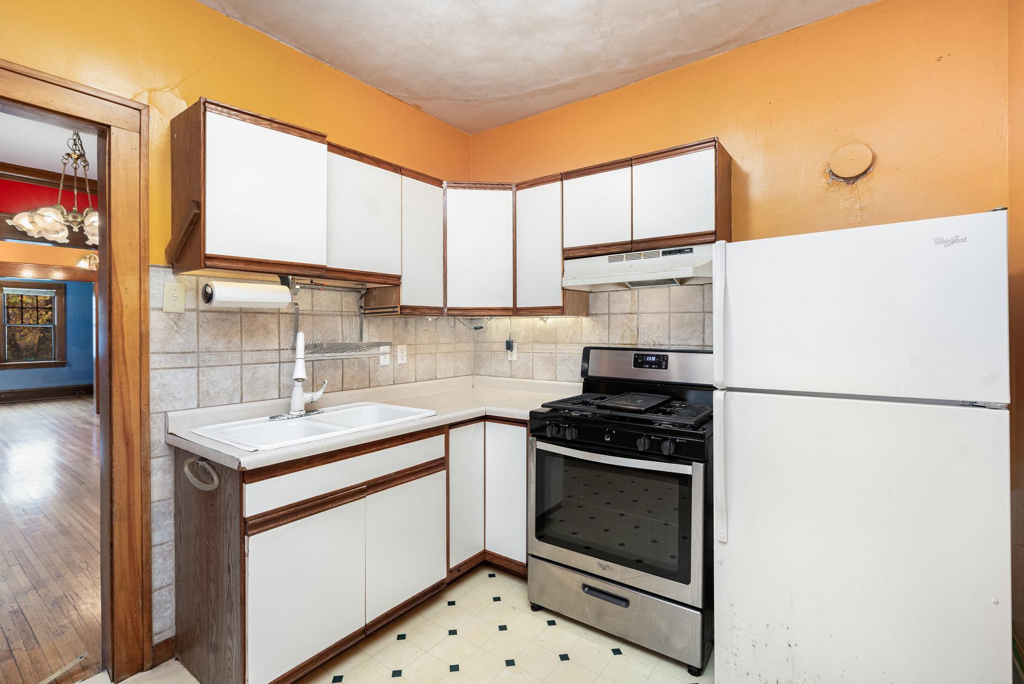 4621 Bryant Avenue Property Photo 10