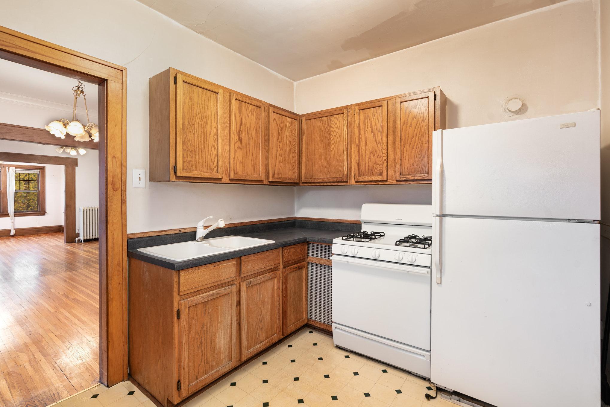 4621 Bryant Avenue Property Photo 24