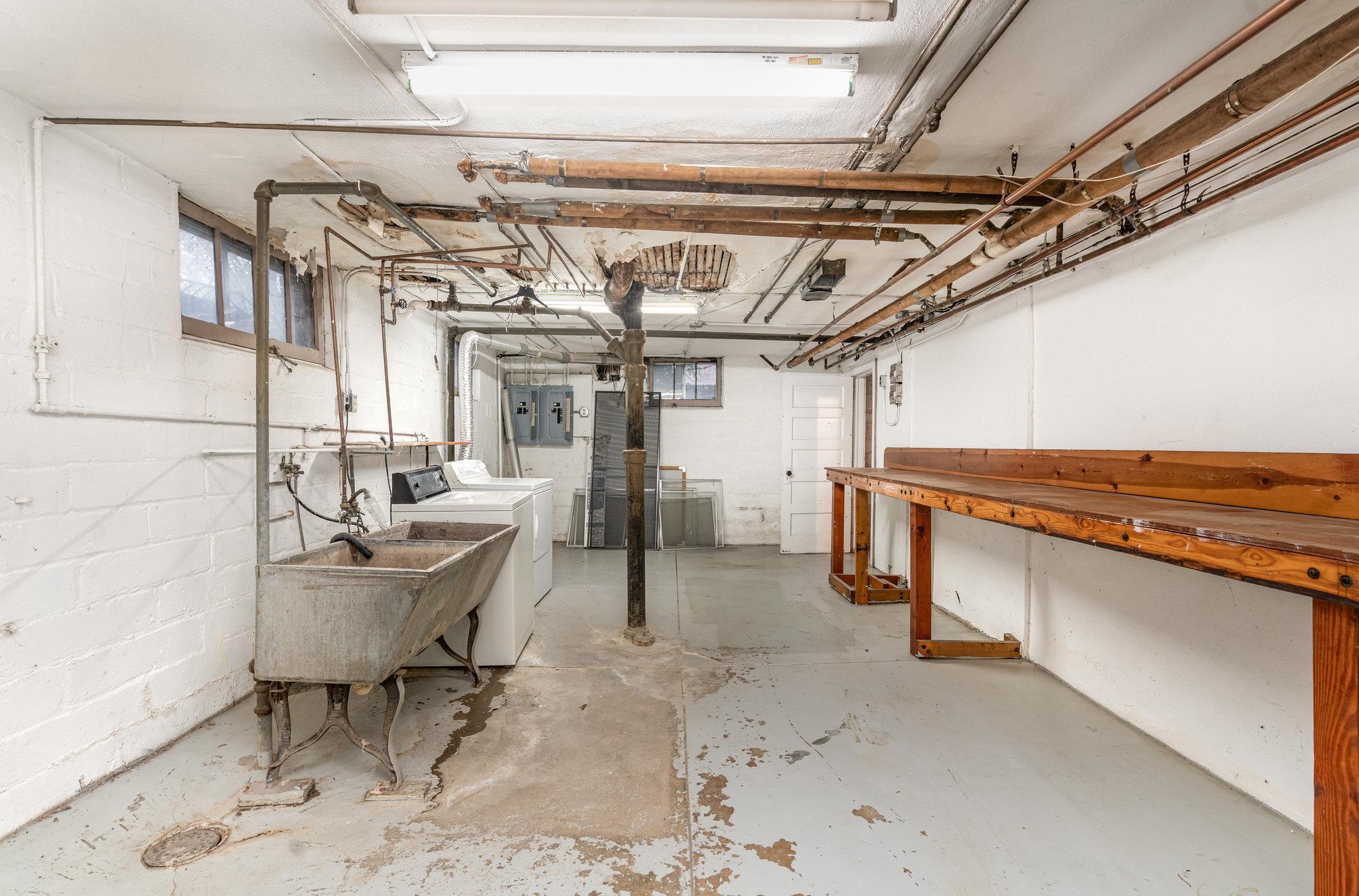 4621 Bryant Avenue Property Photo 29