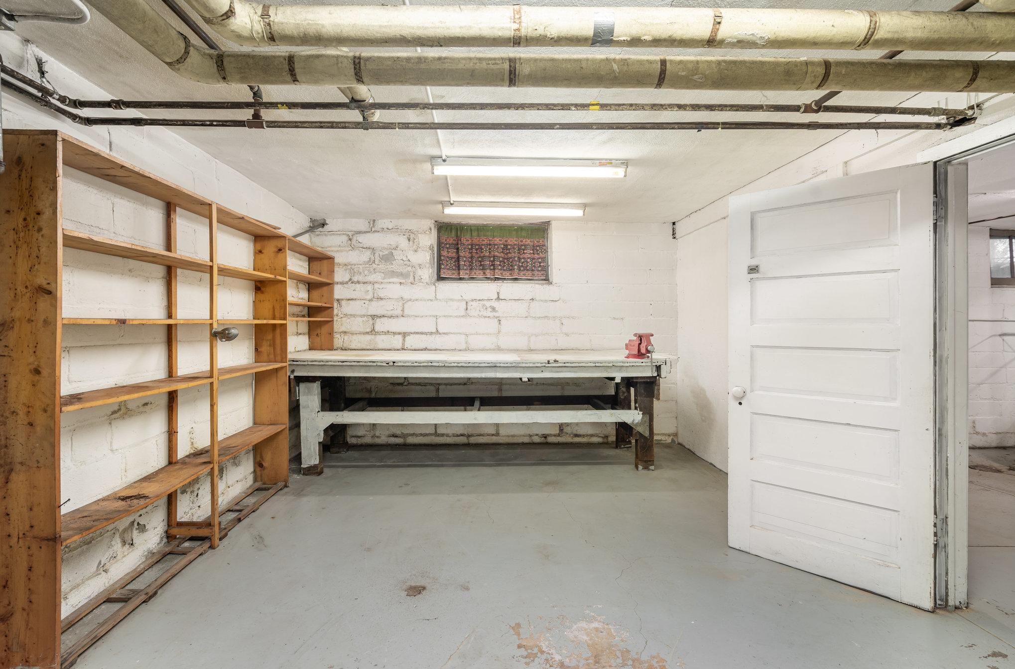 4621 Bryant Avenue Property Photo 31