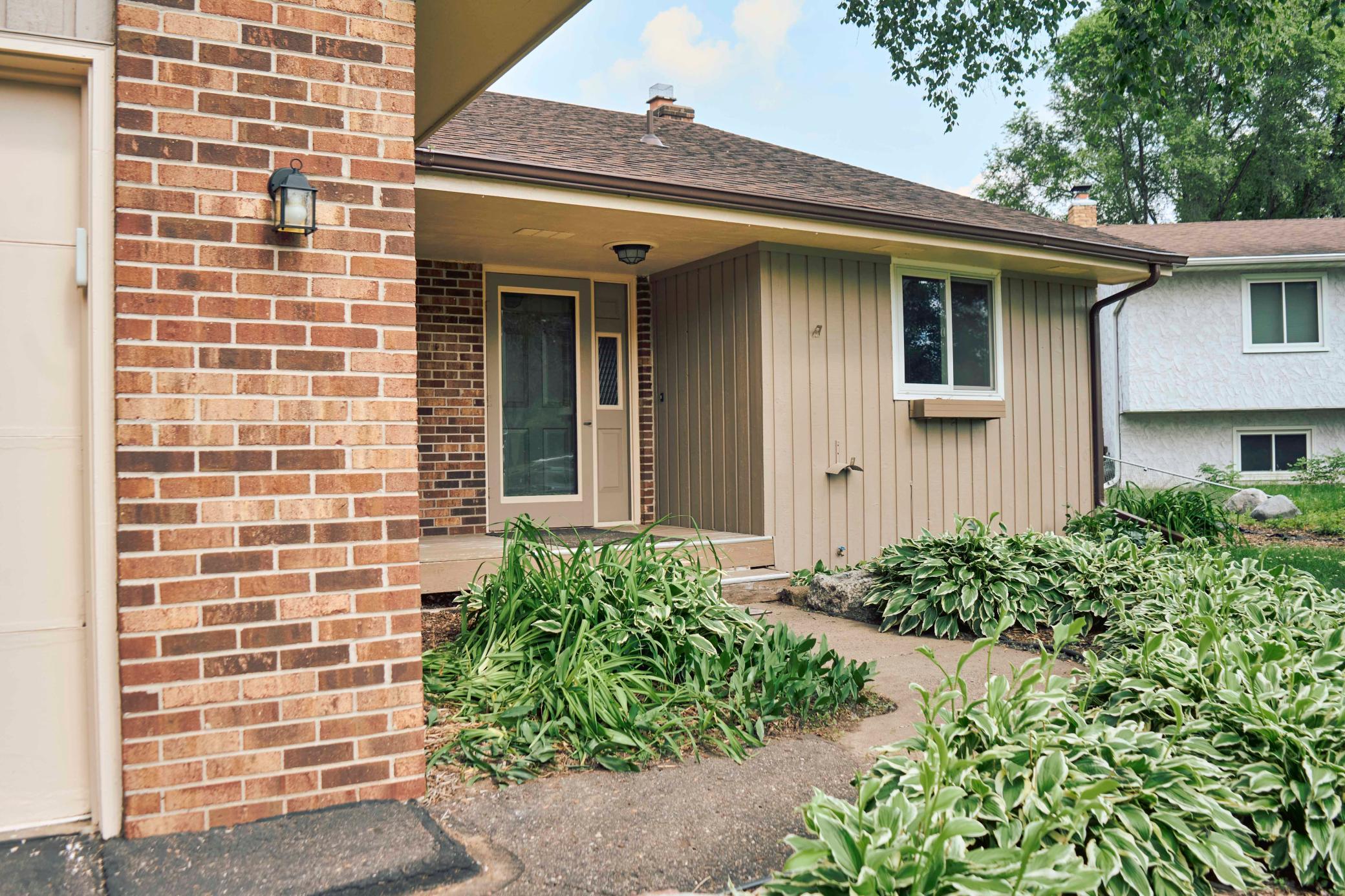 7467 Meadowwood Court Property Photo 1