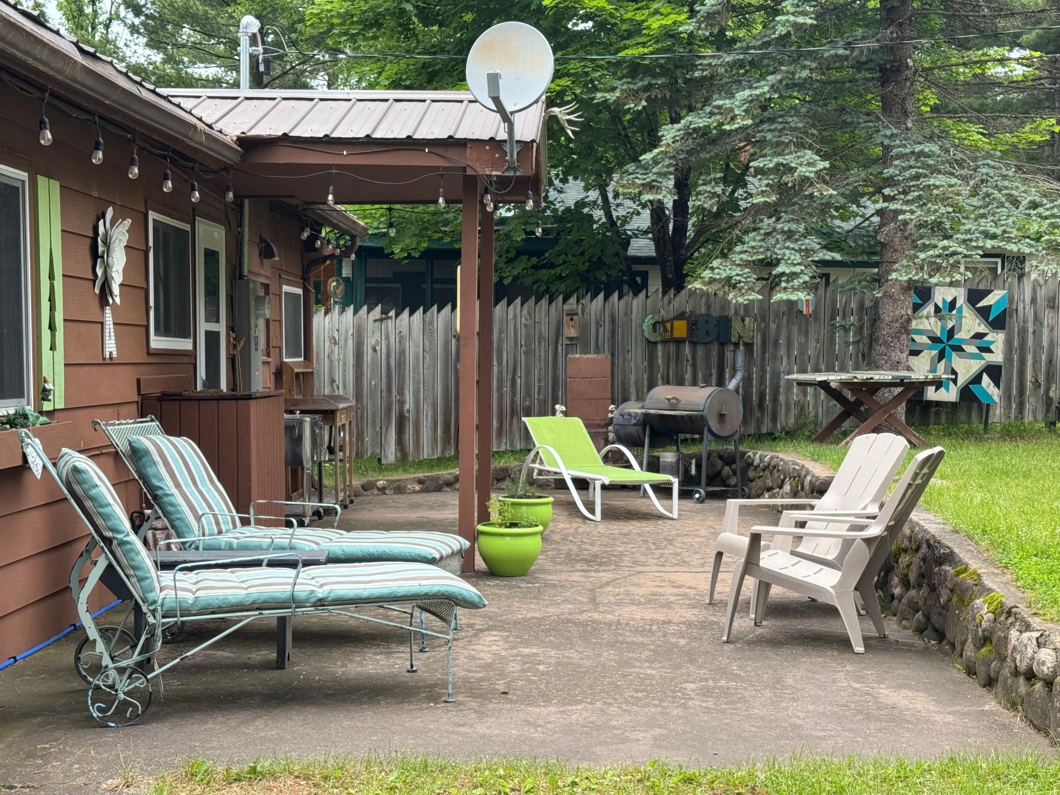 23605 Bashaw Trail Property Photo 3
