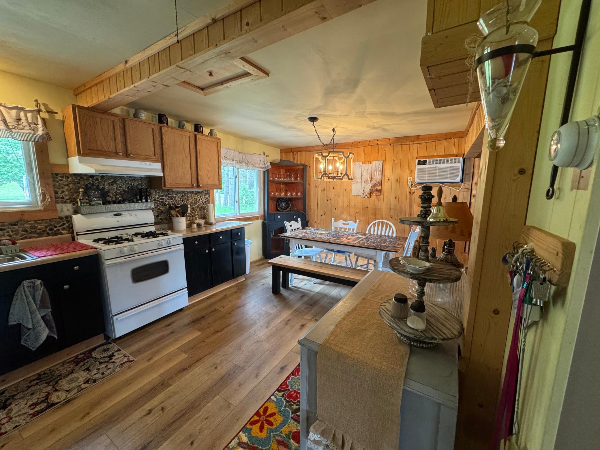 23605 Bashaw Trail Property Photo 14