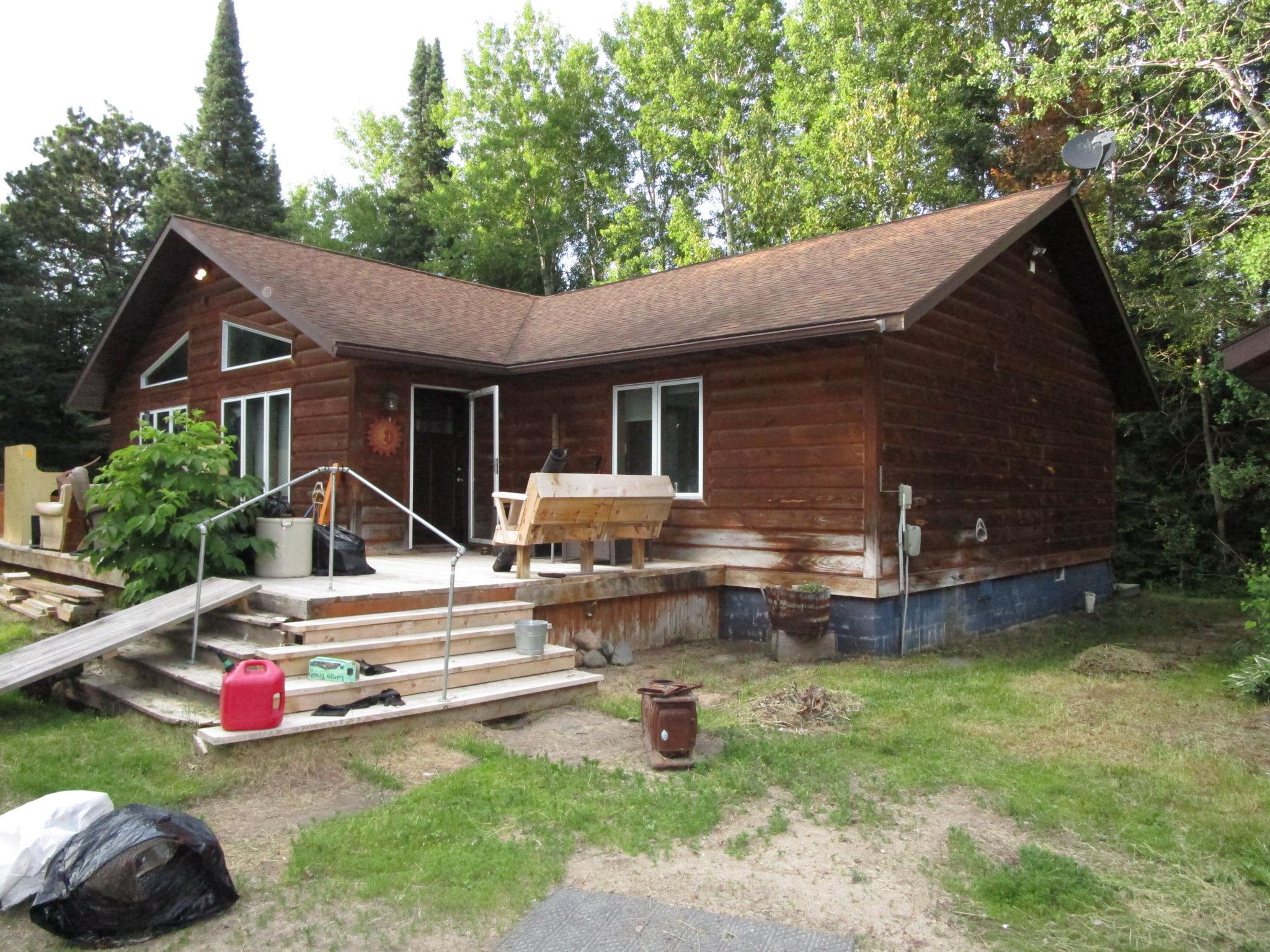 15188 Sawmill Lane Property Photo 1