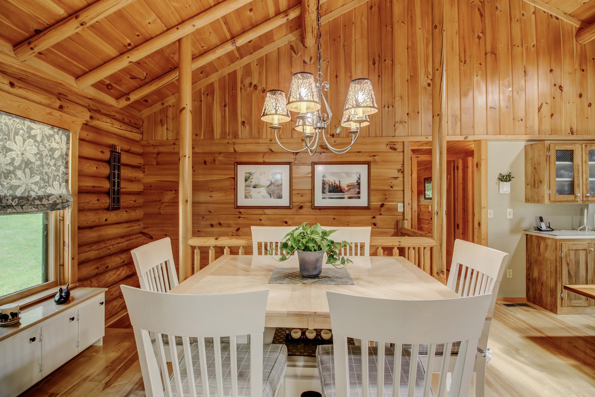 28395 Far North Drive Property Photo 6