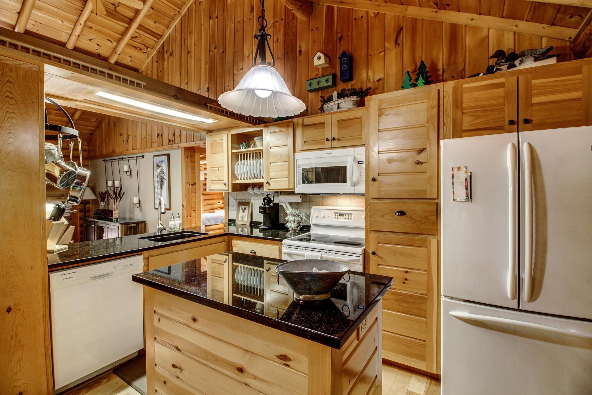 28395 Far North Drive Property Photo 8