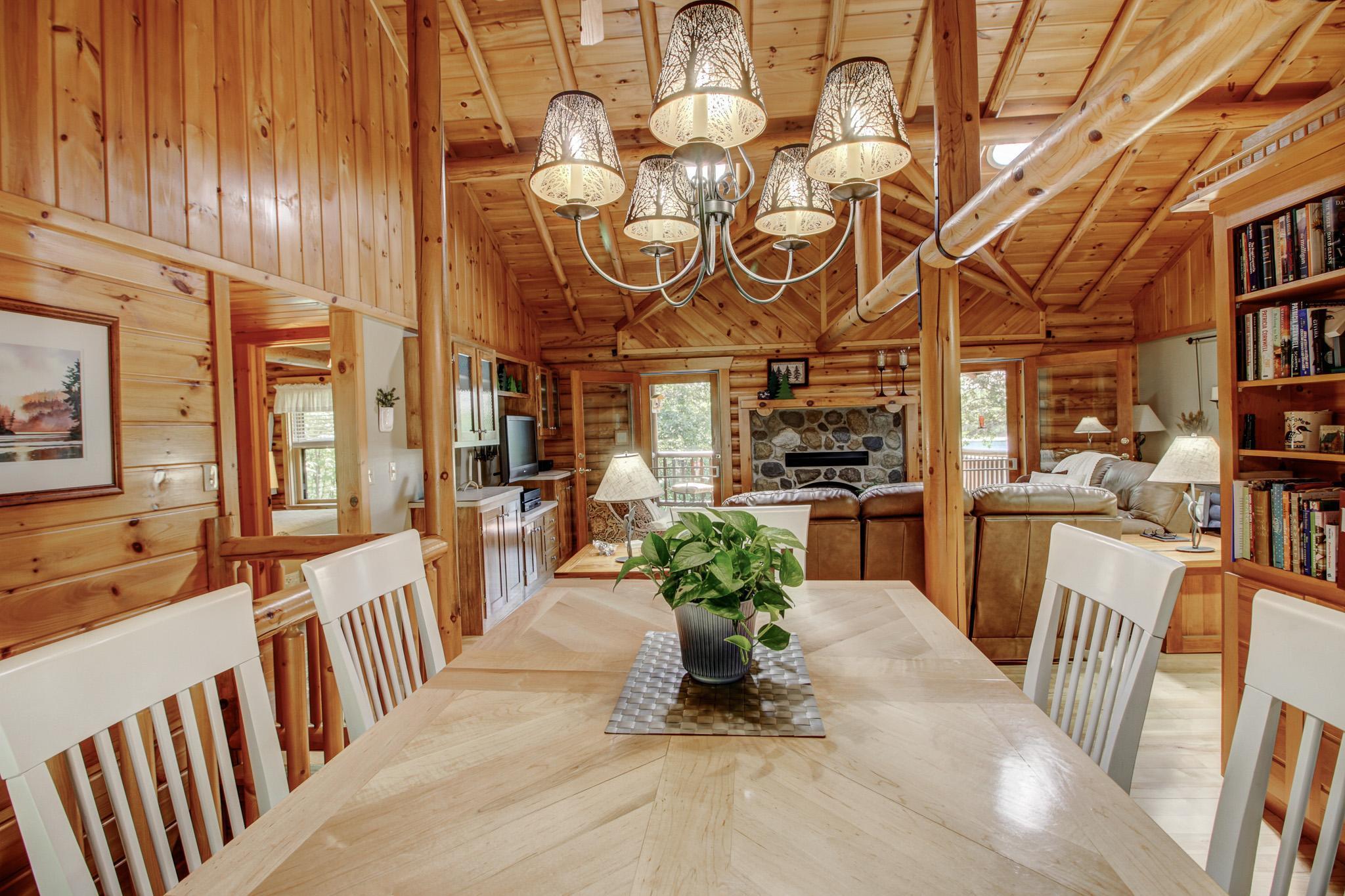 28395 Far North Drive Property Photo 9