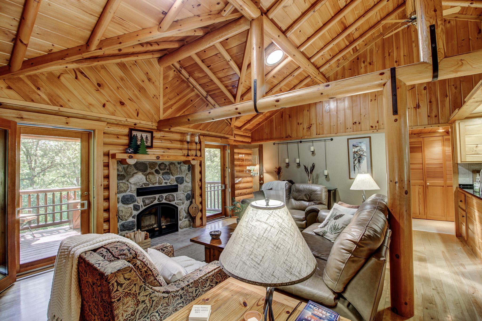 28395 Far North Drive Property Photo 10