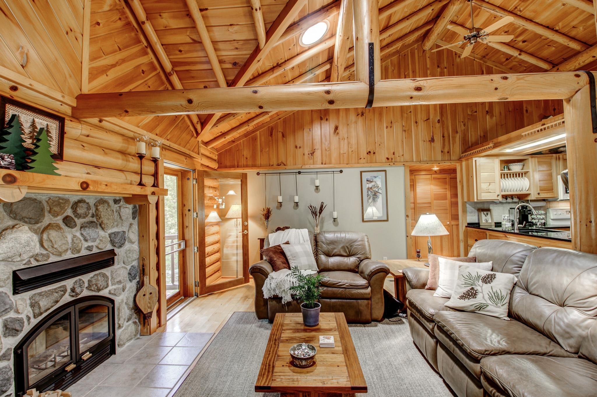 28395 Far North Drive Property Photo 11