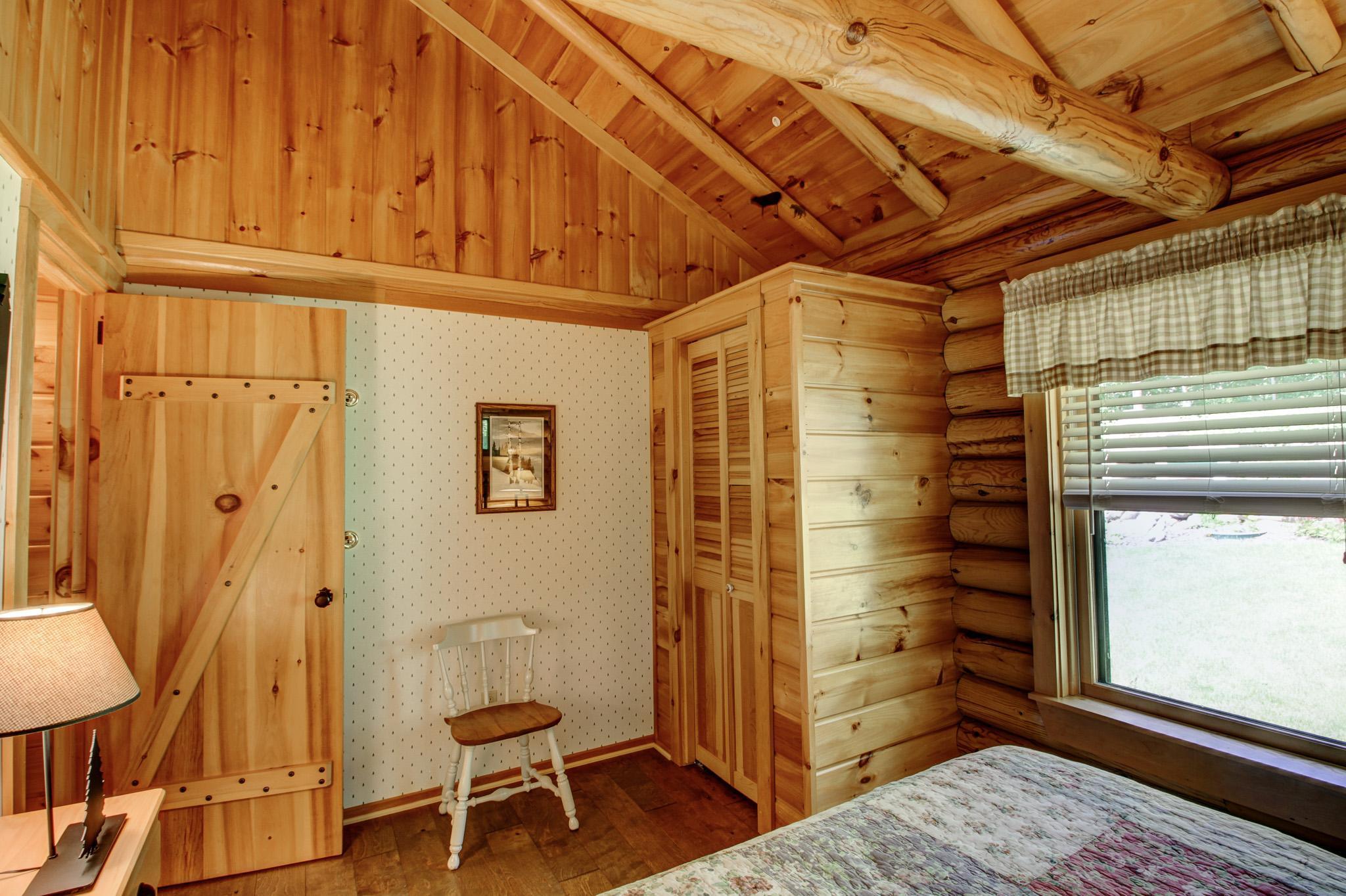 28395 Far North Drive Property Photo 14