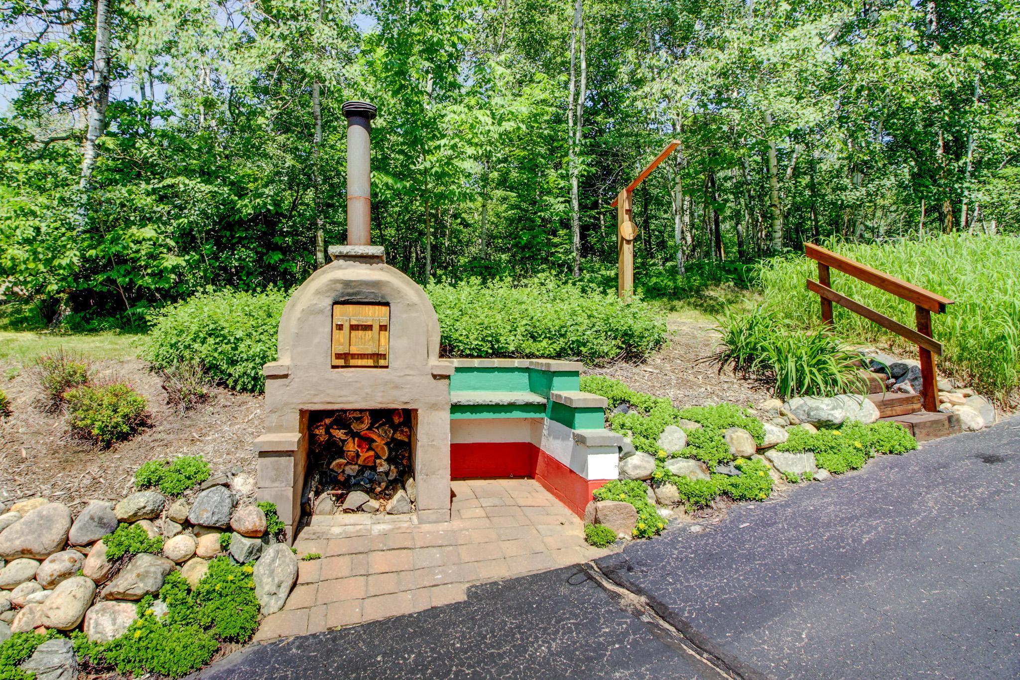 28395 Far North Drive Property Photo 37