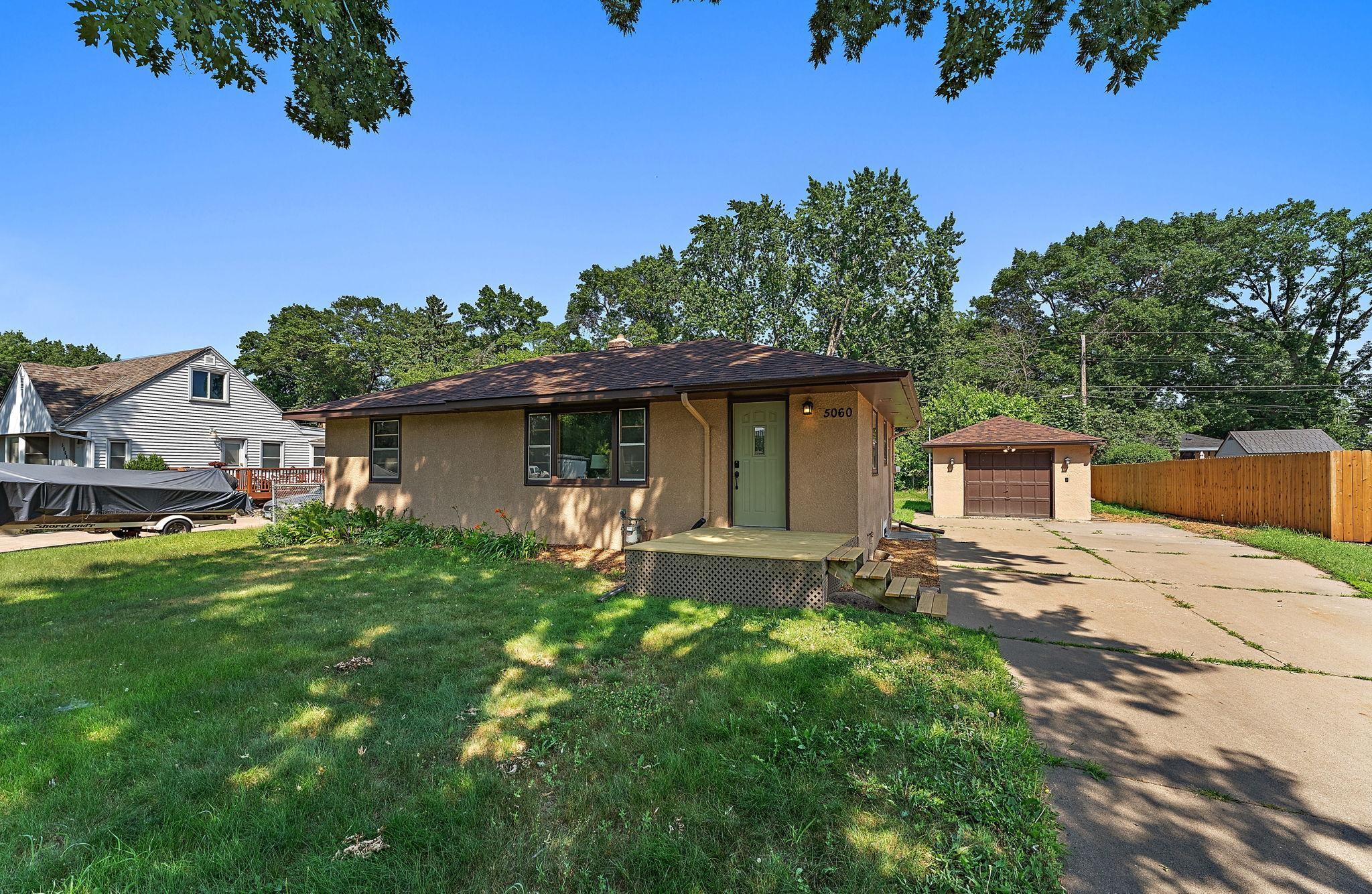 5060 Sunnyside Road Property Photo 4