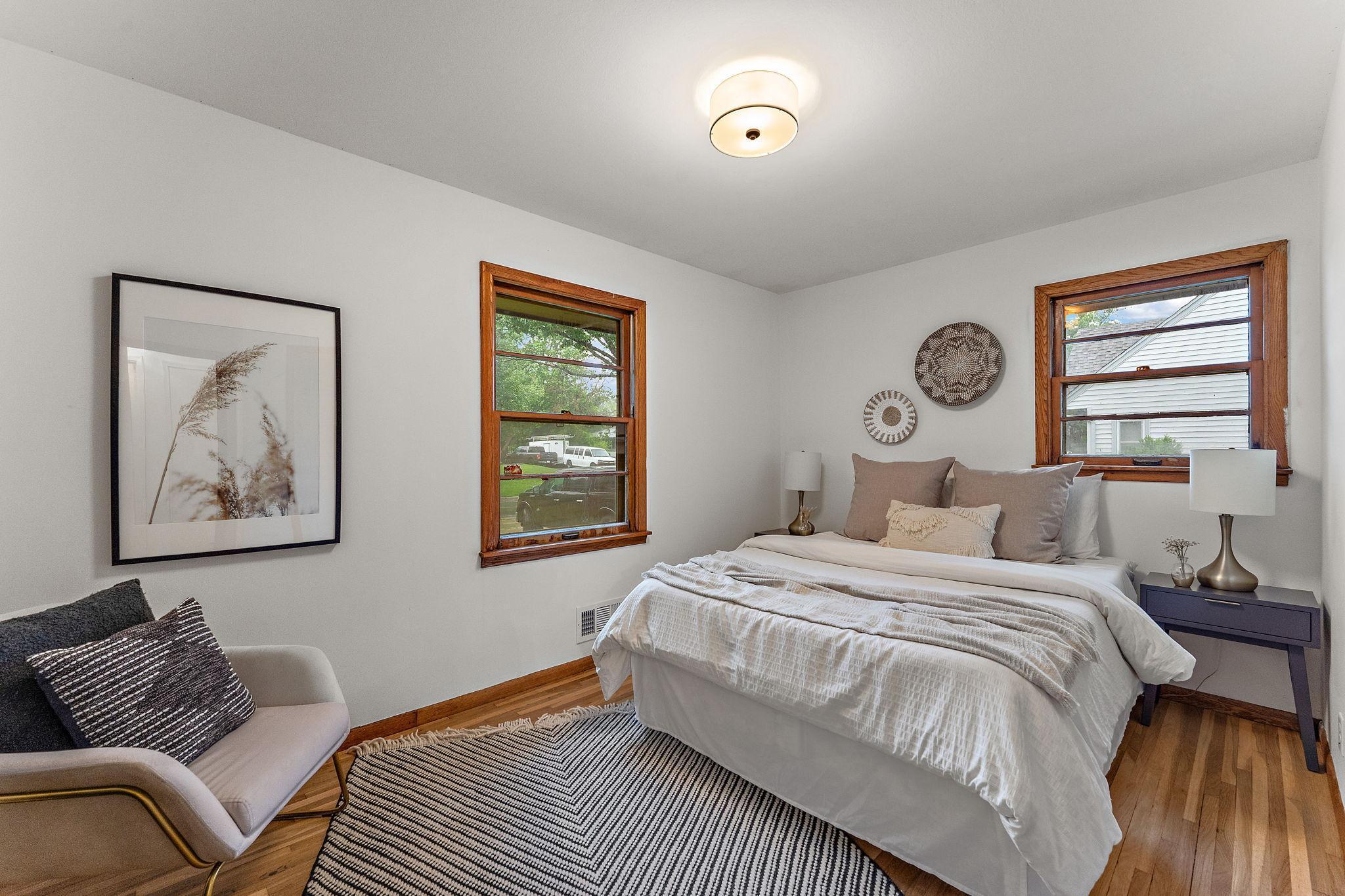 5060 Sunnyside Road Property Photo 9