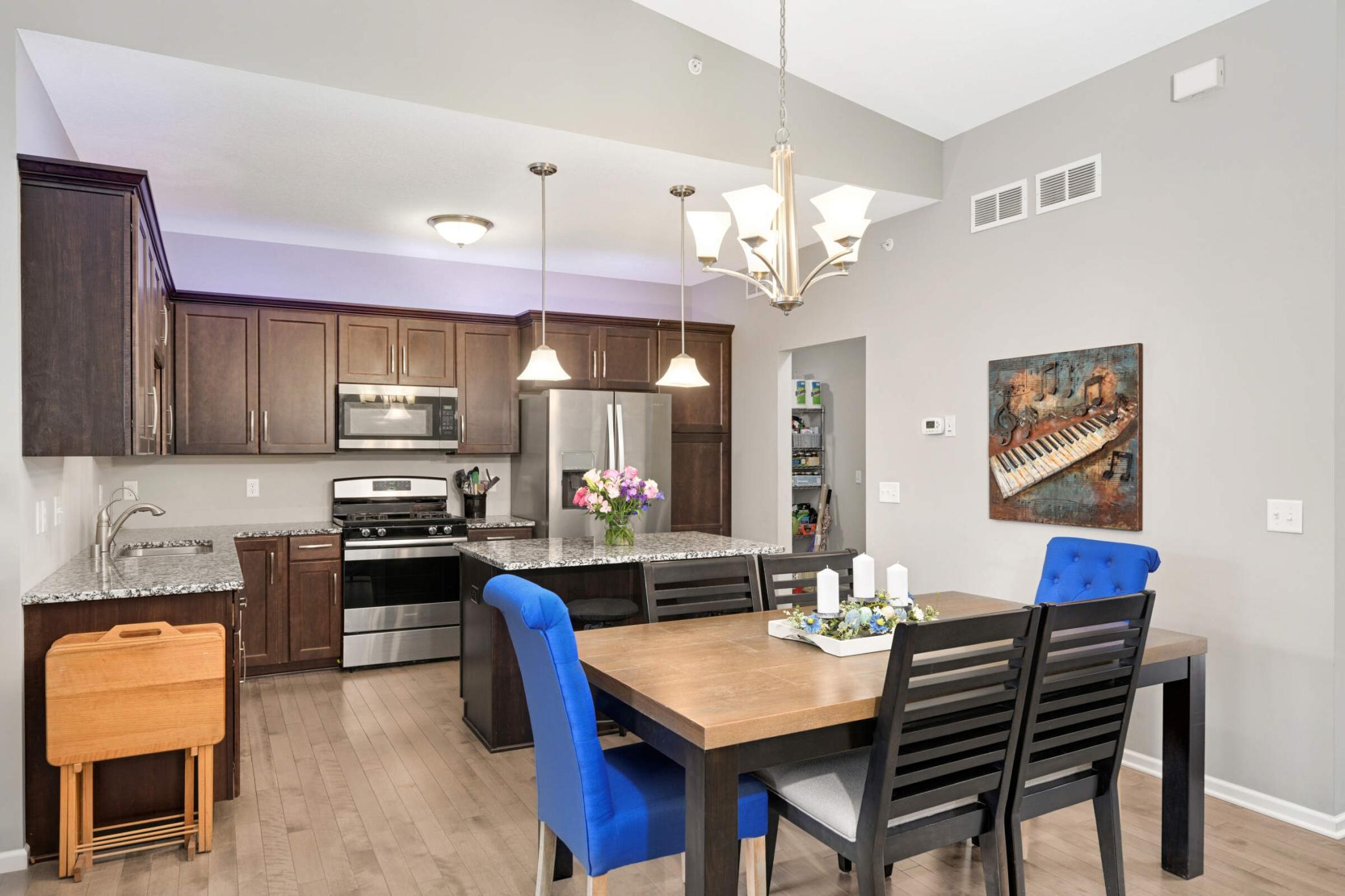 10885 Retreat Lane Property Photo 1