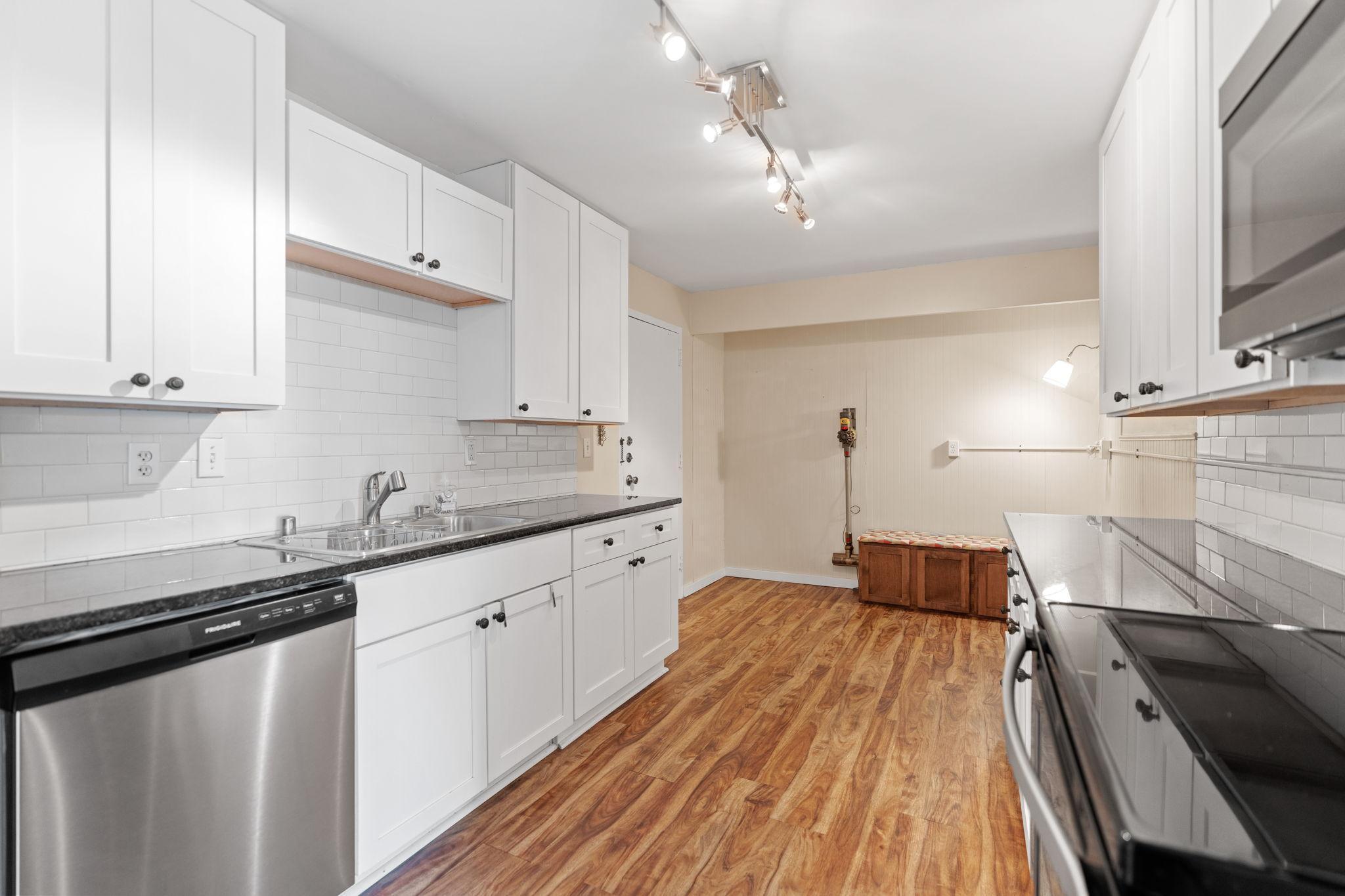 6450 York Avenue 308 Property Photo 5