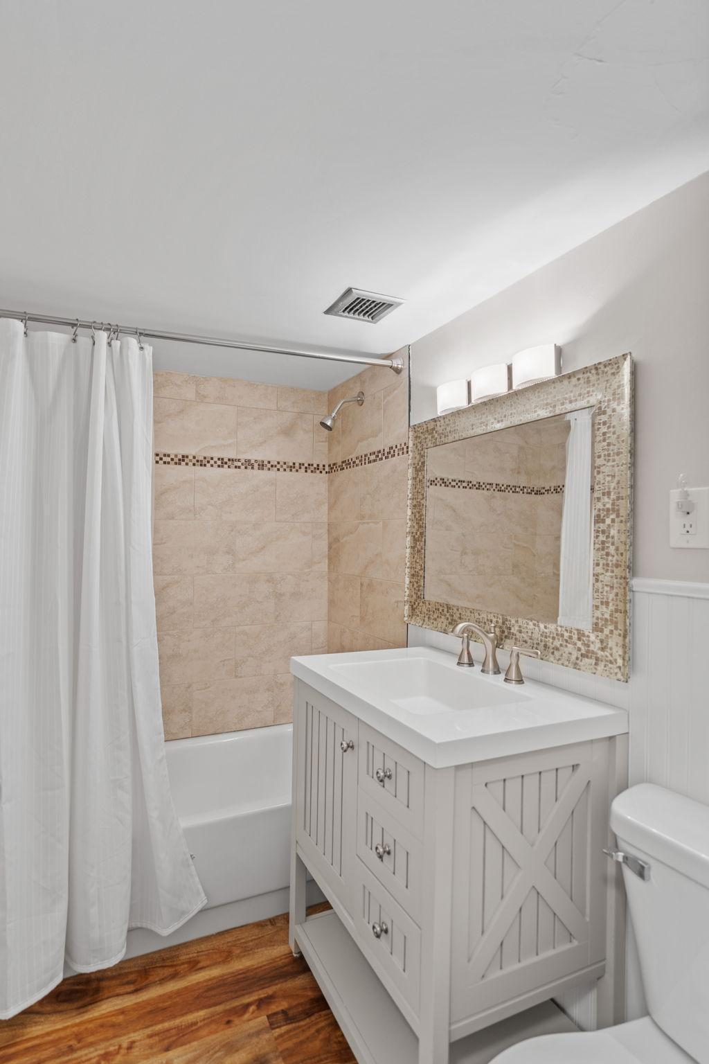 6450 York Avenue 308 Property Photo 12