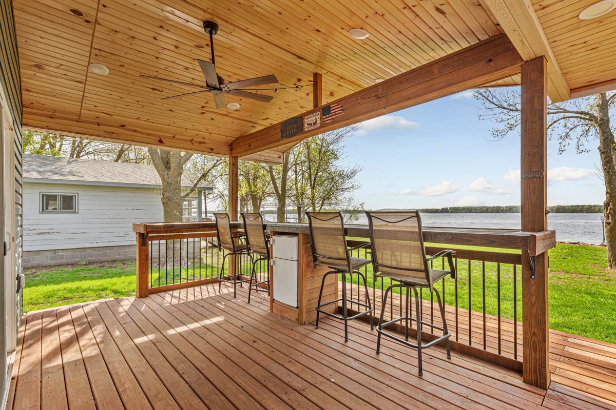 17055 Dickenson Lane Property Photo 16