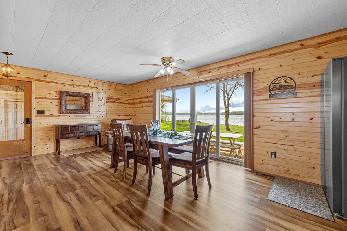17055 Dickenson Lane Property Photo 22