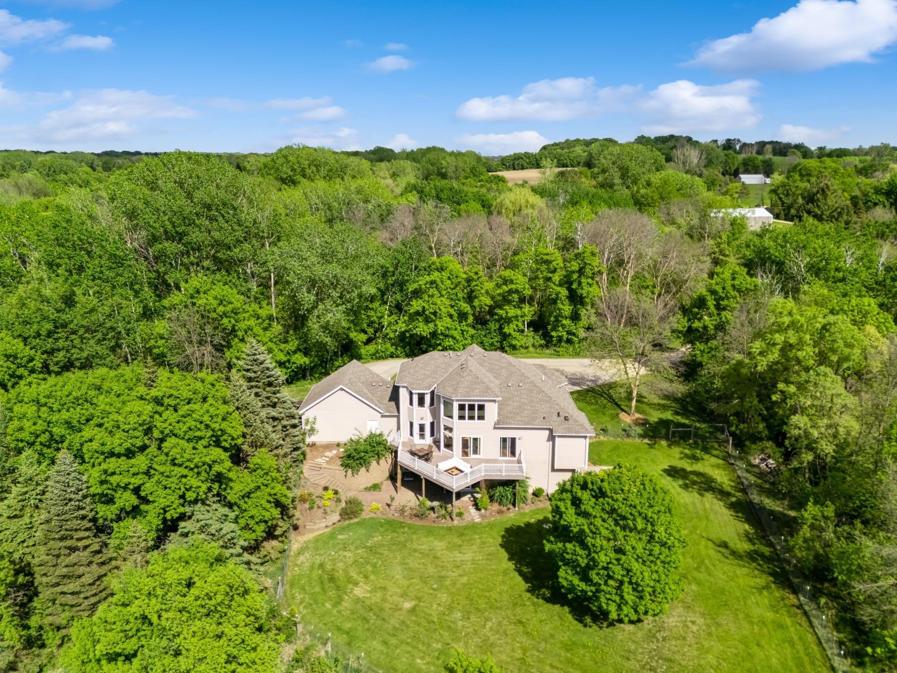 19826 Dakota Avenue