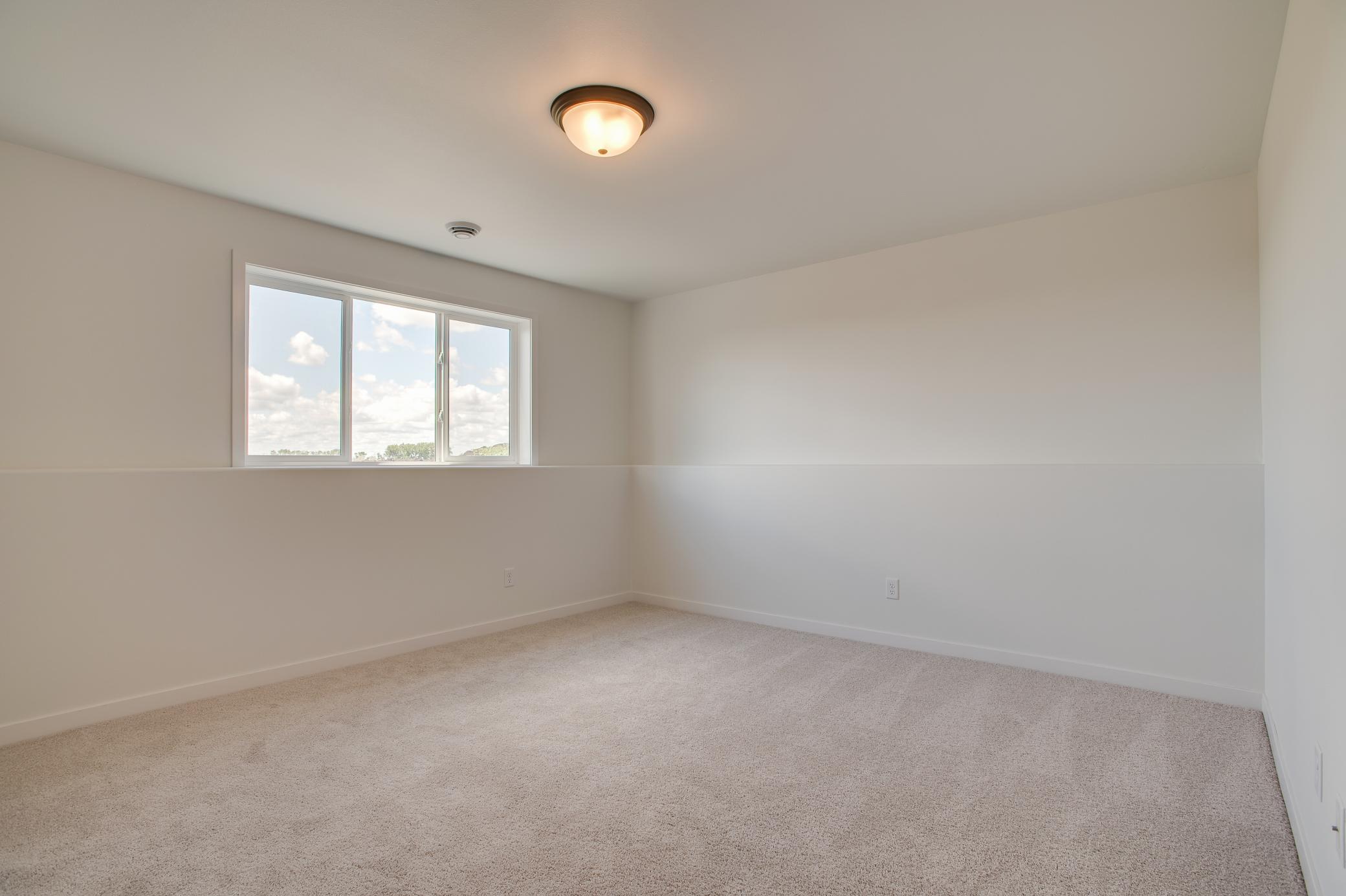 6847 Belding Drive S Property Photo 27