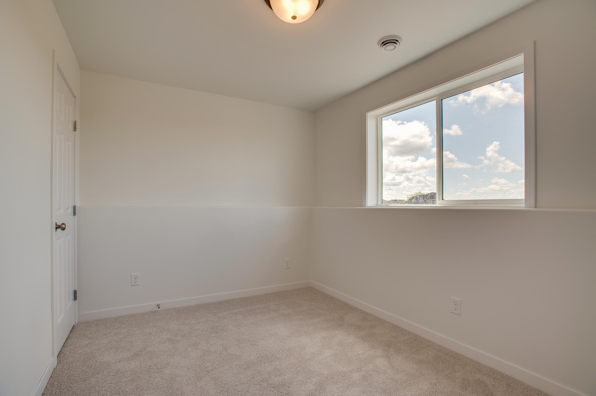 6847 Belding Drive S Property Photo 29