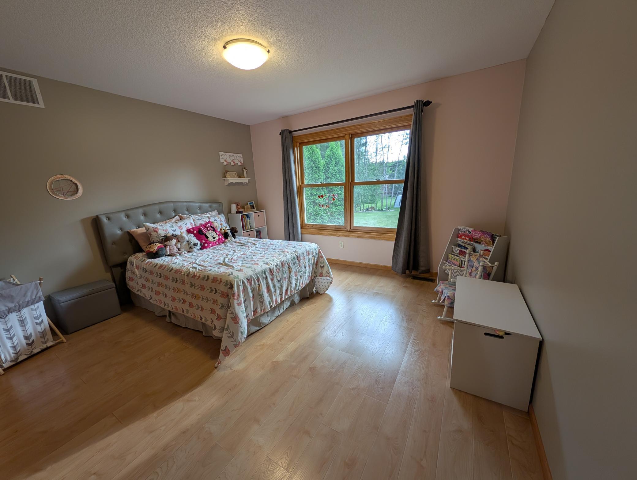 300 Sugarloaf Parkway Property Photo 25