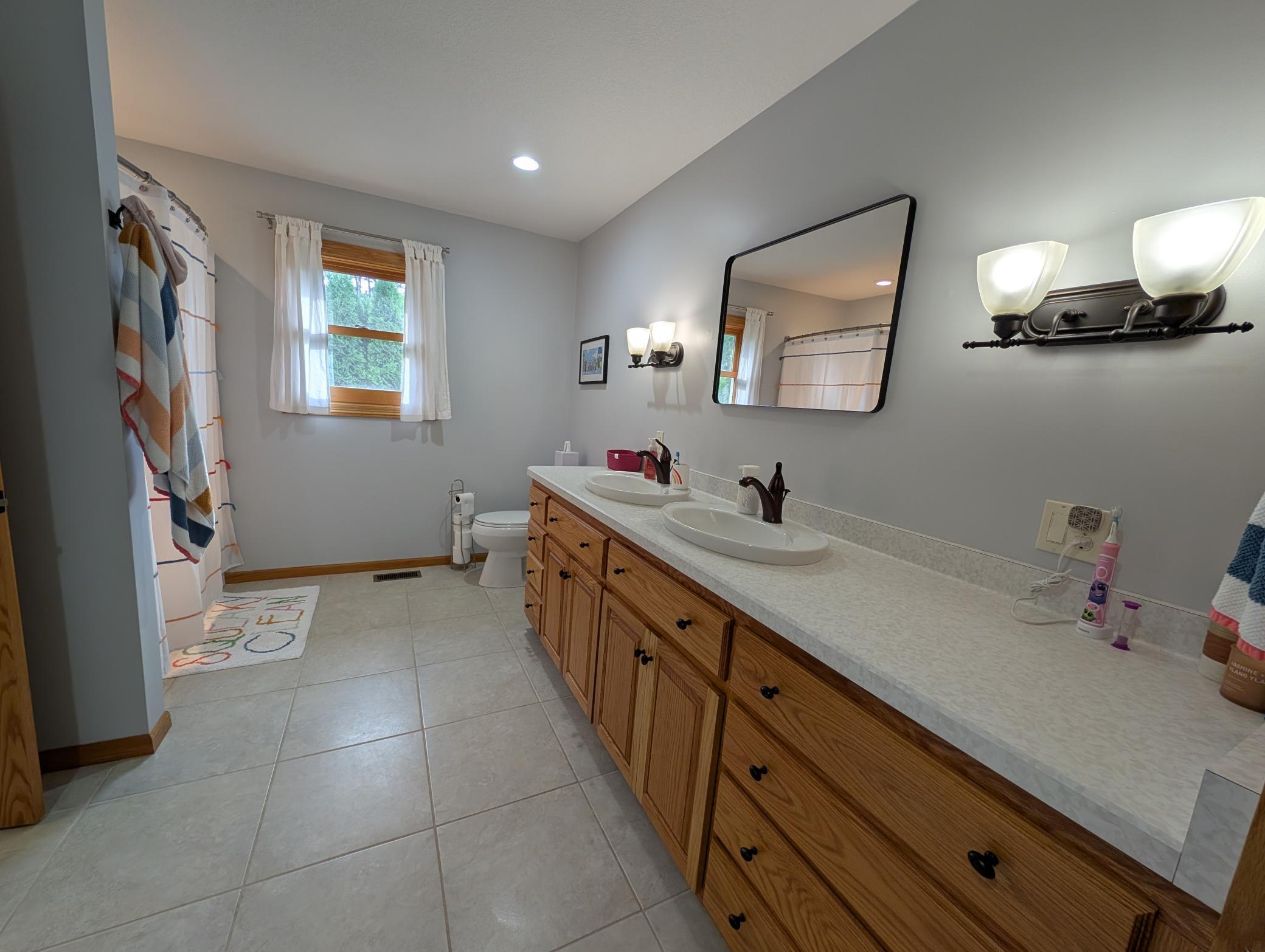 300 Sugarloaf Parkway Property Photo 27
