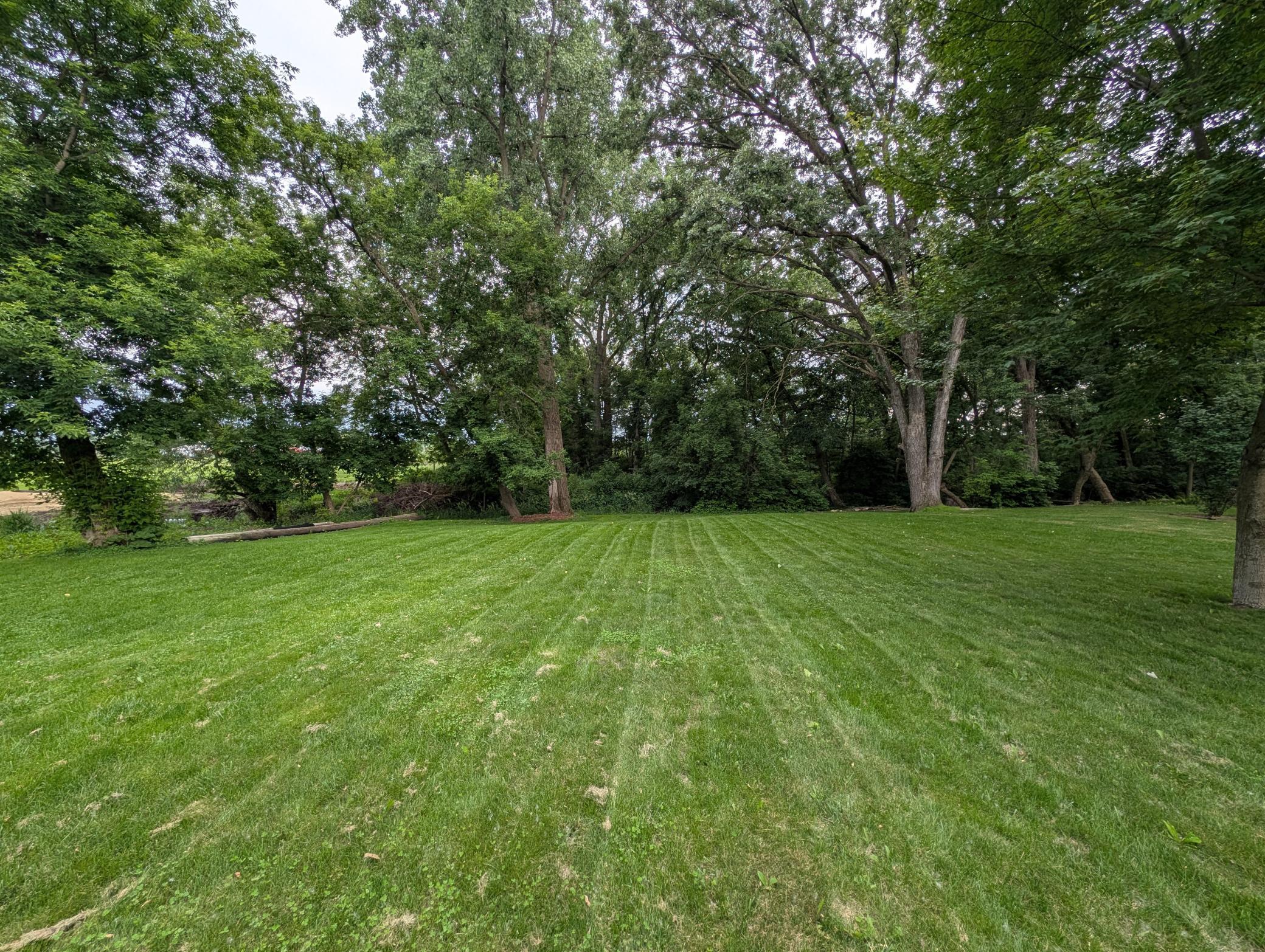 300 Sugarloaf Parkway Property Photo 33