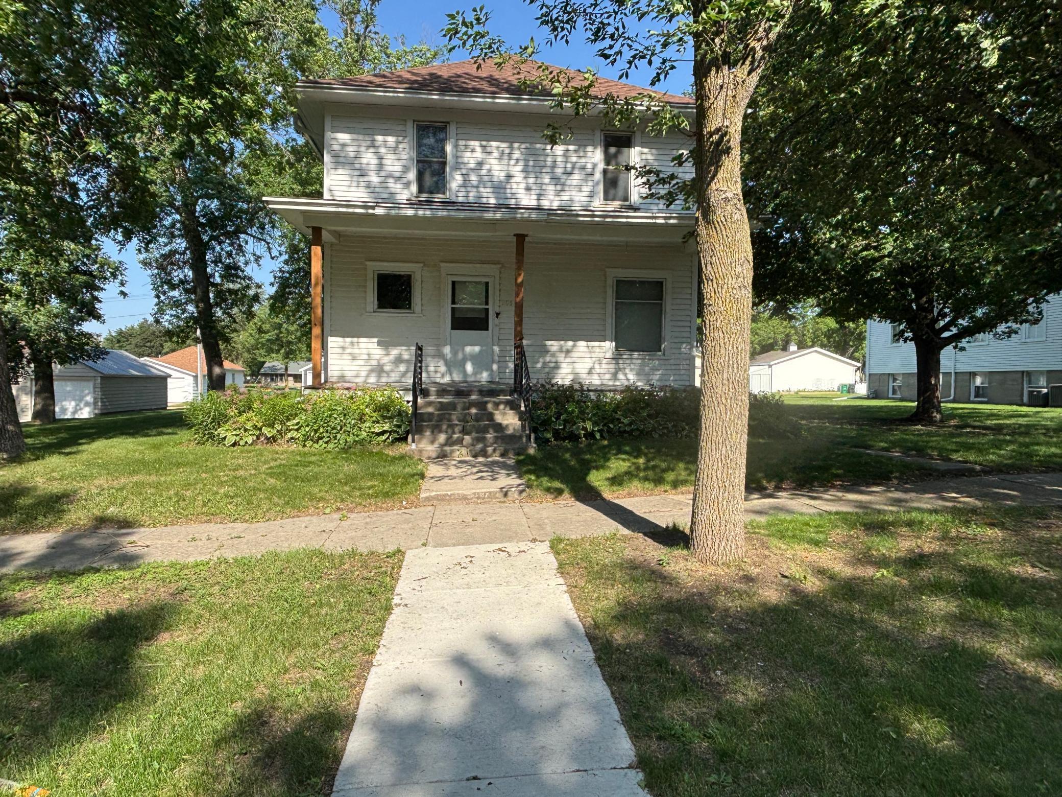 205 N Main Street Property Photo 1