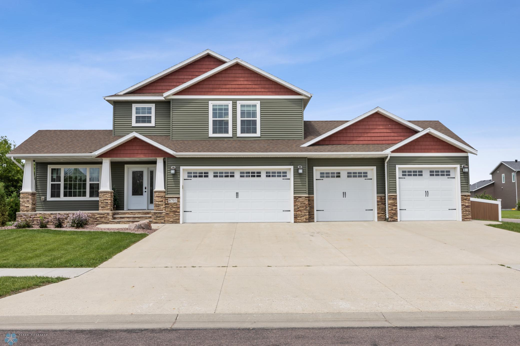 6703 Ashwood Loop