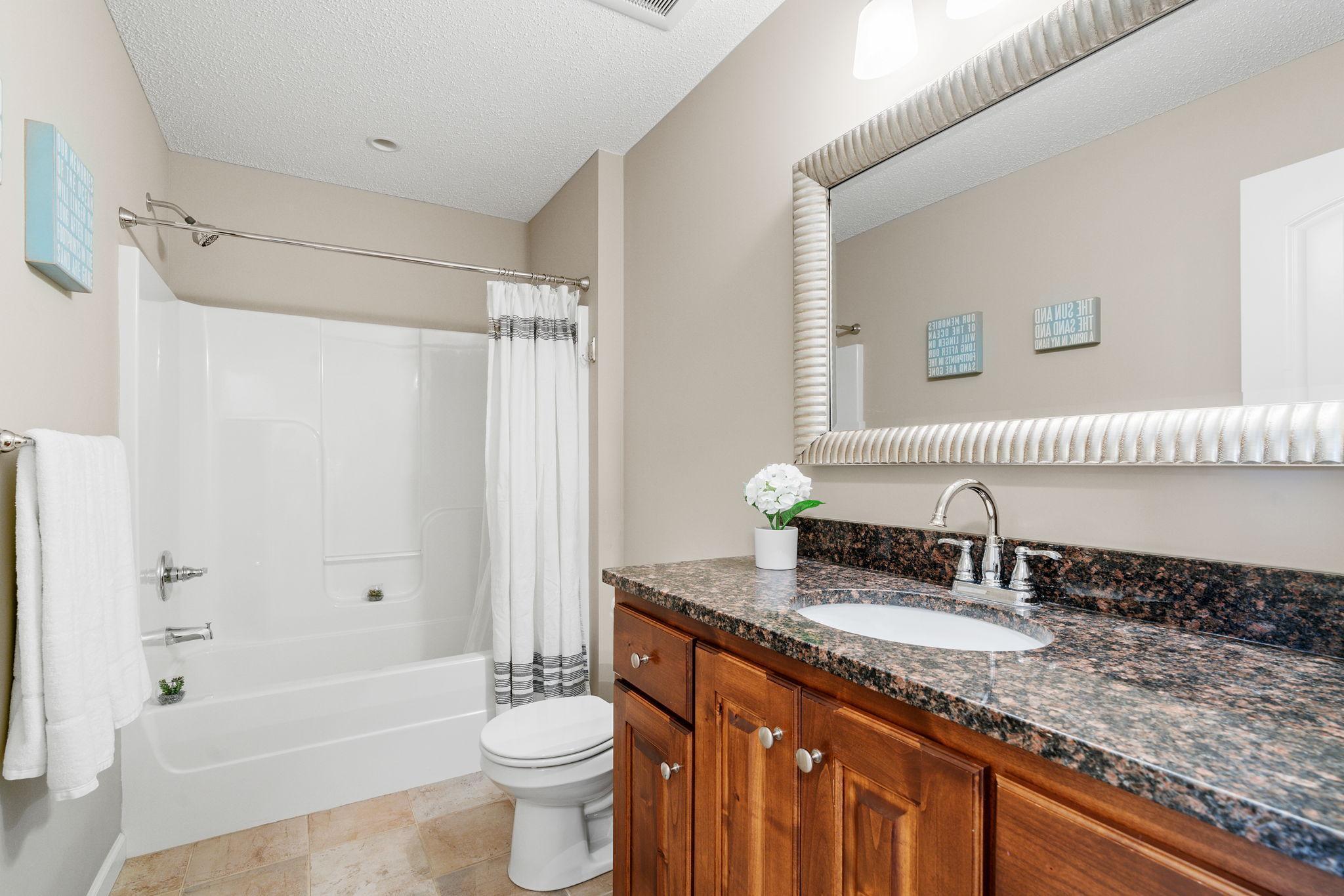 7742 Madelyn Creek Drive Property Photo 15