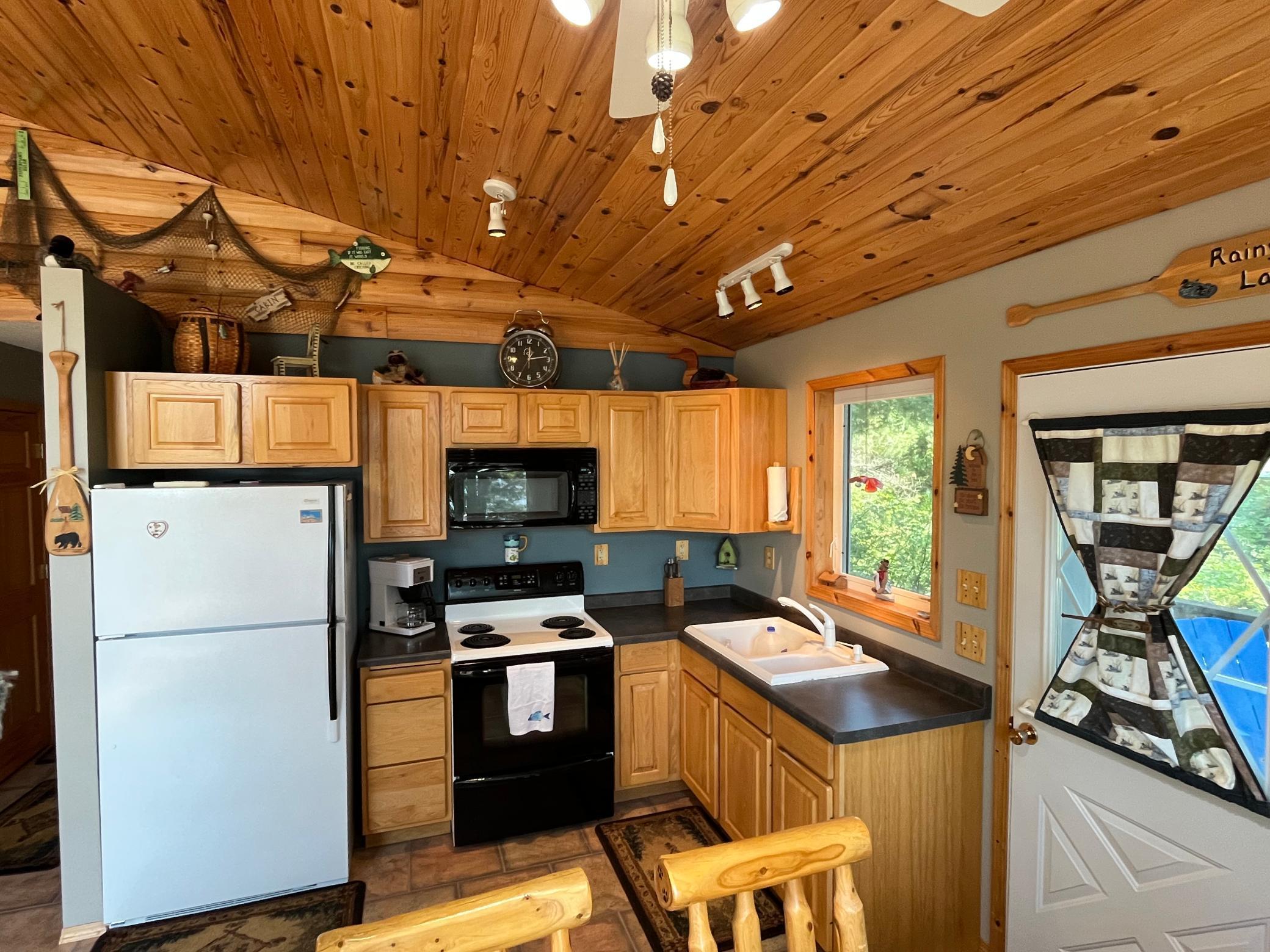 2370 Keyes Island Property Photo 8
