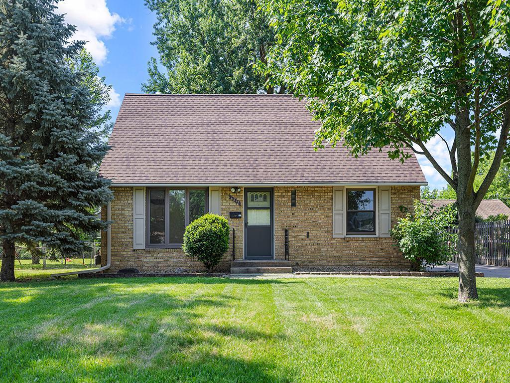 6813 Lombardy Lane Property Photo 1
