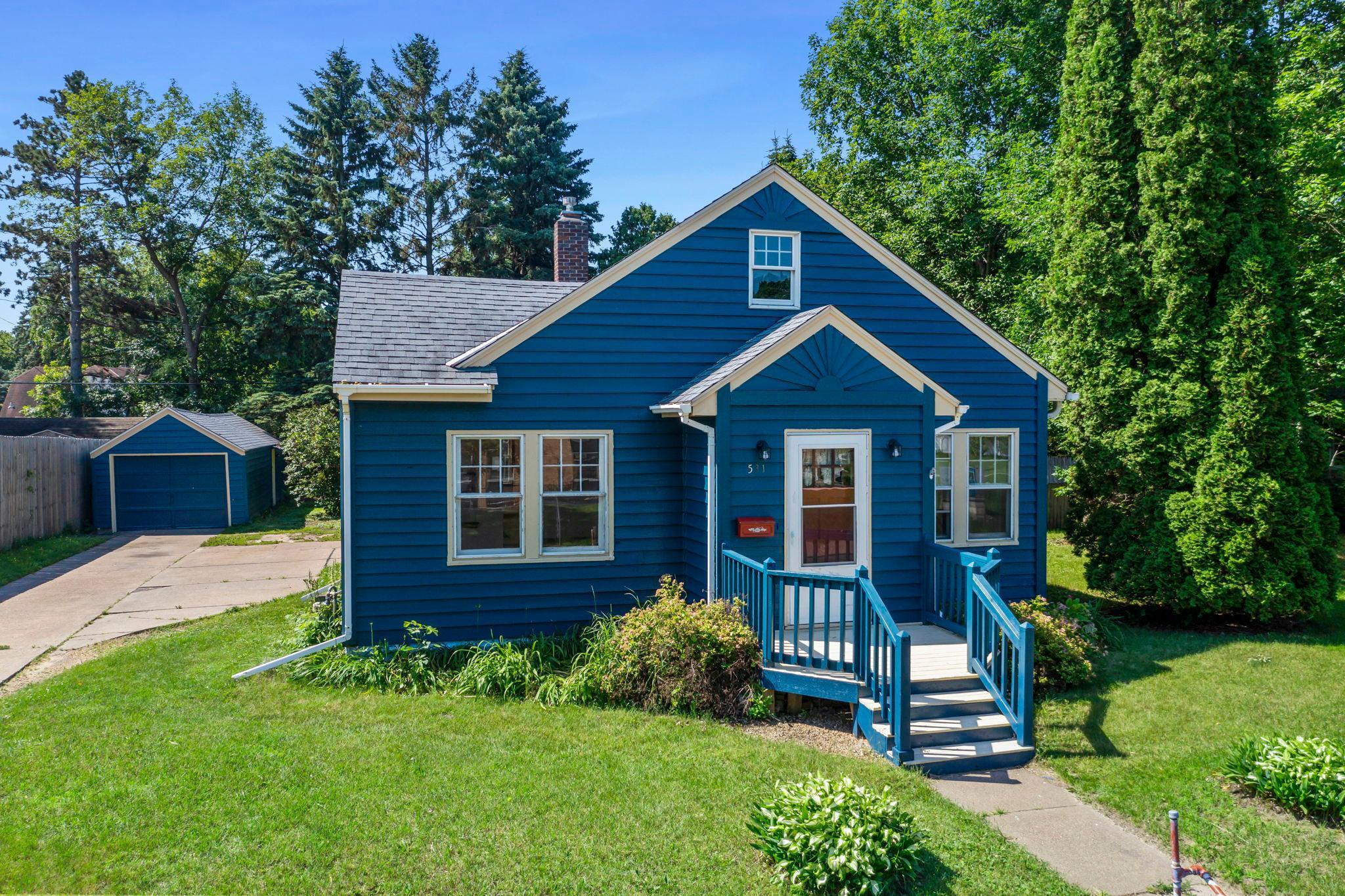 531 1st Avenue Property Photo 1