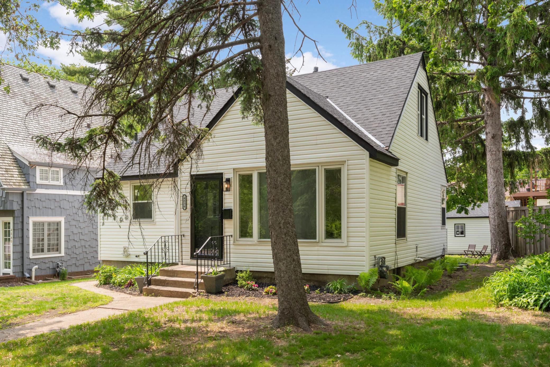 4836 Bloomington Avenue Property Photo