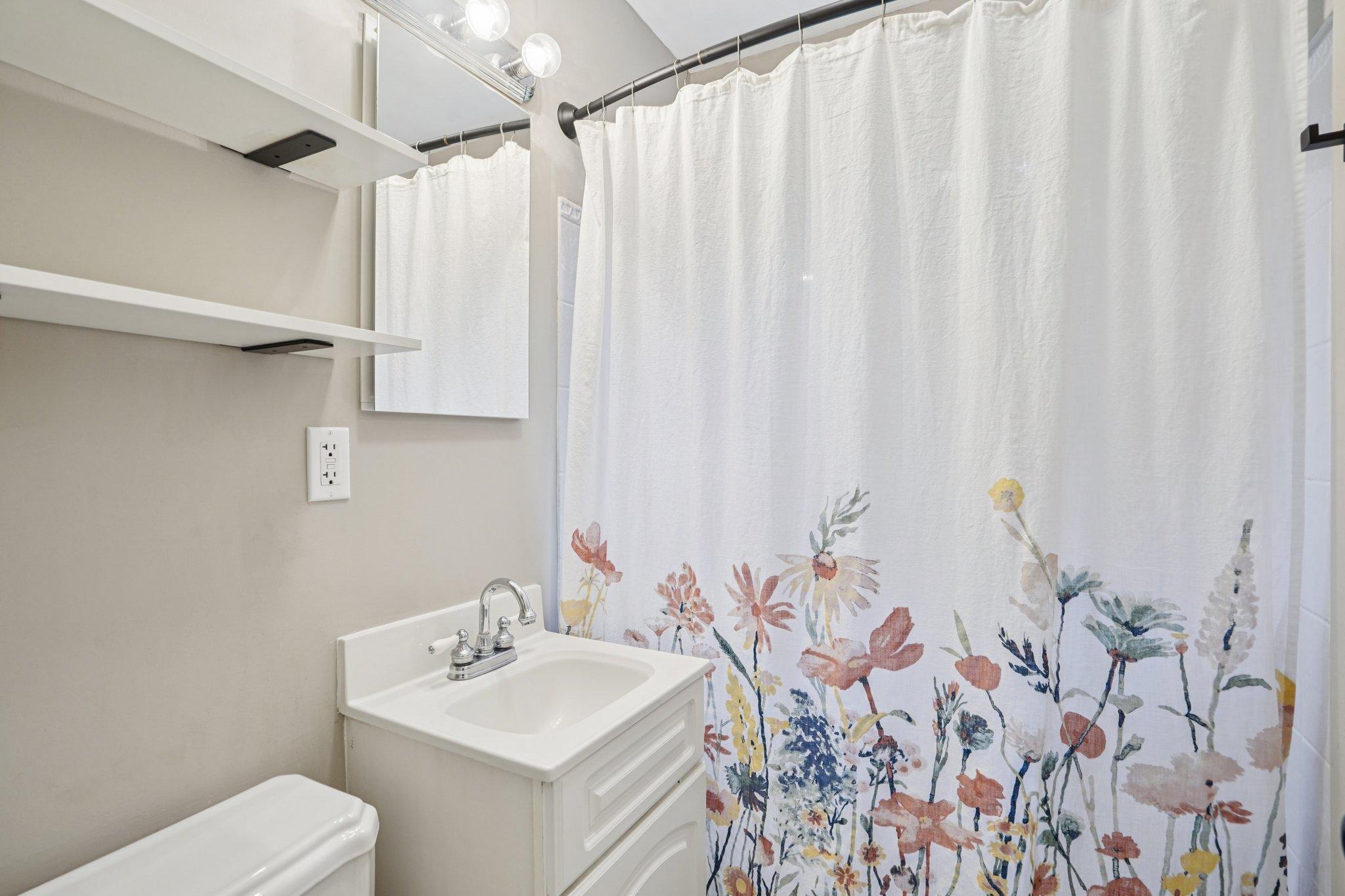 5343 Saint Stephens Street Property Photo 14