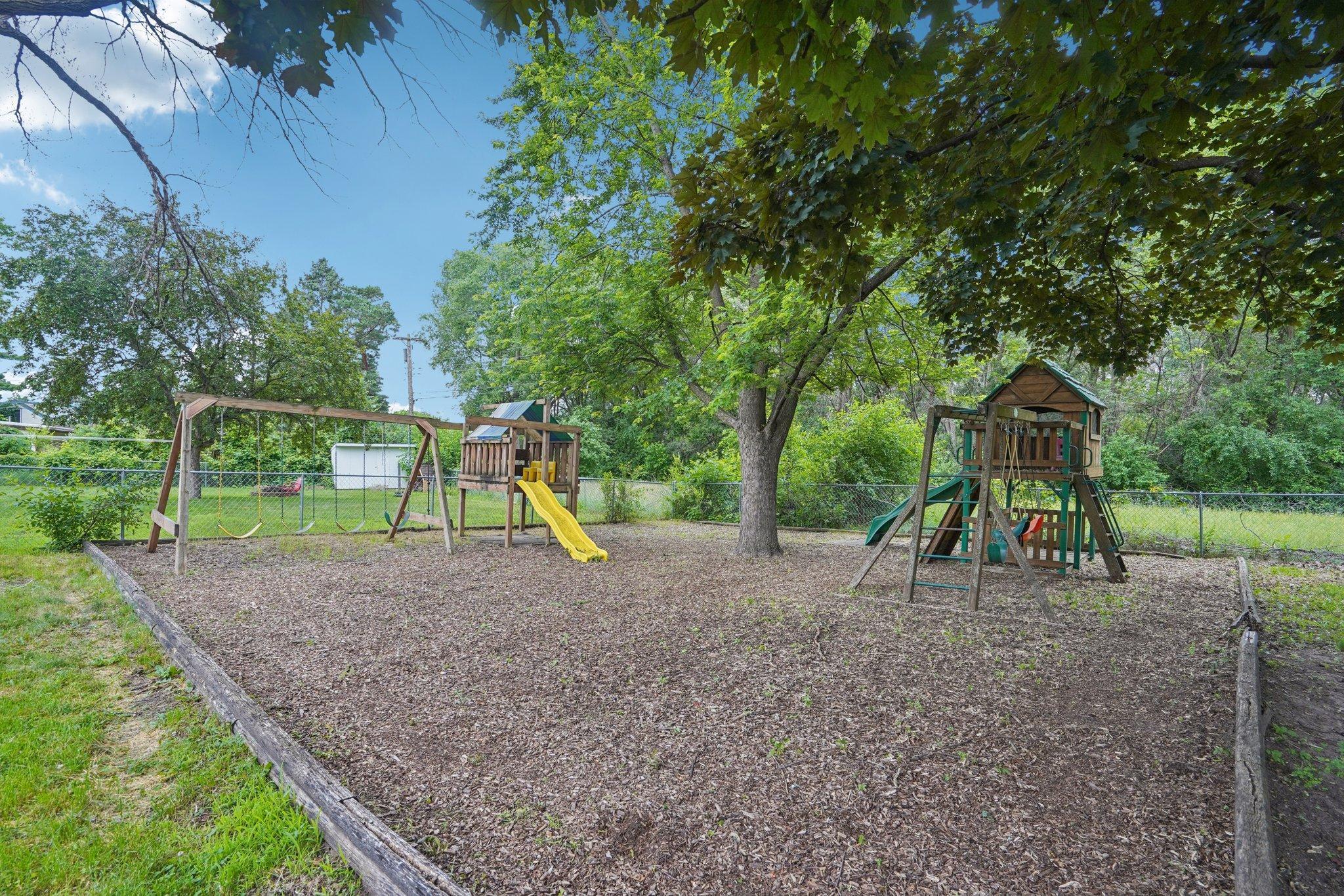 5343 Saint Stephens Street Property Photo 21