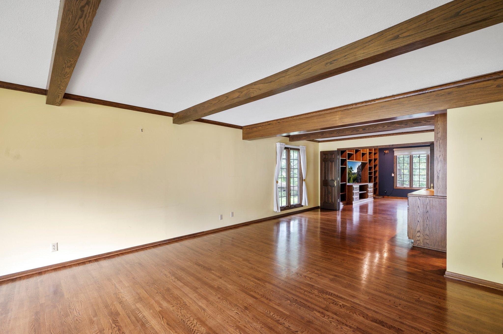 6705 Apache Road Property Photo 10