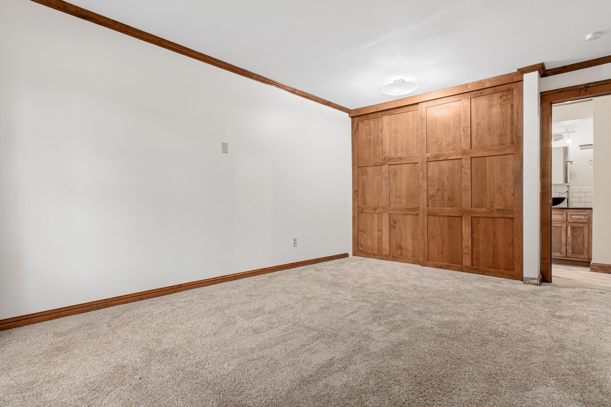 4424 Cedar Lake Road 4 Property Photo 11