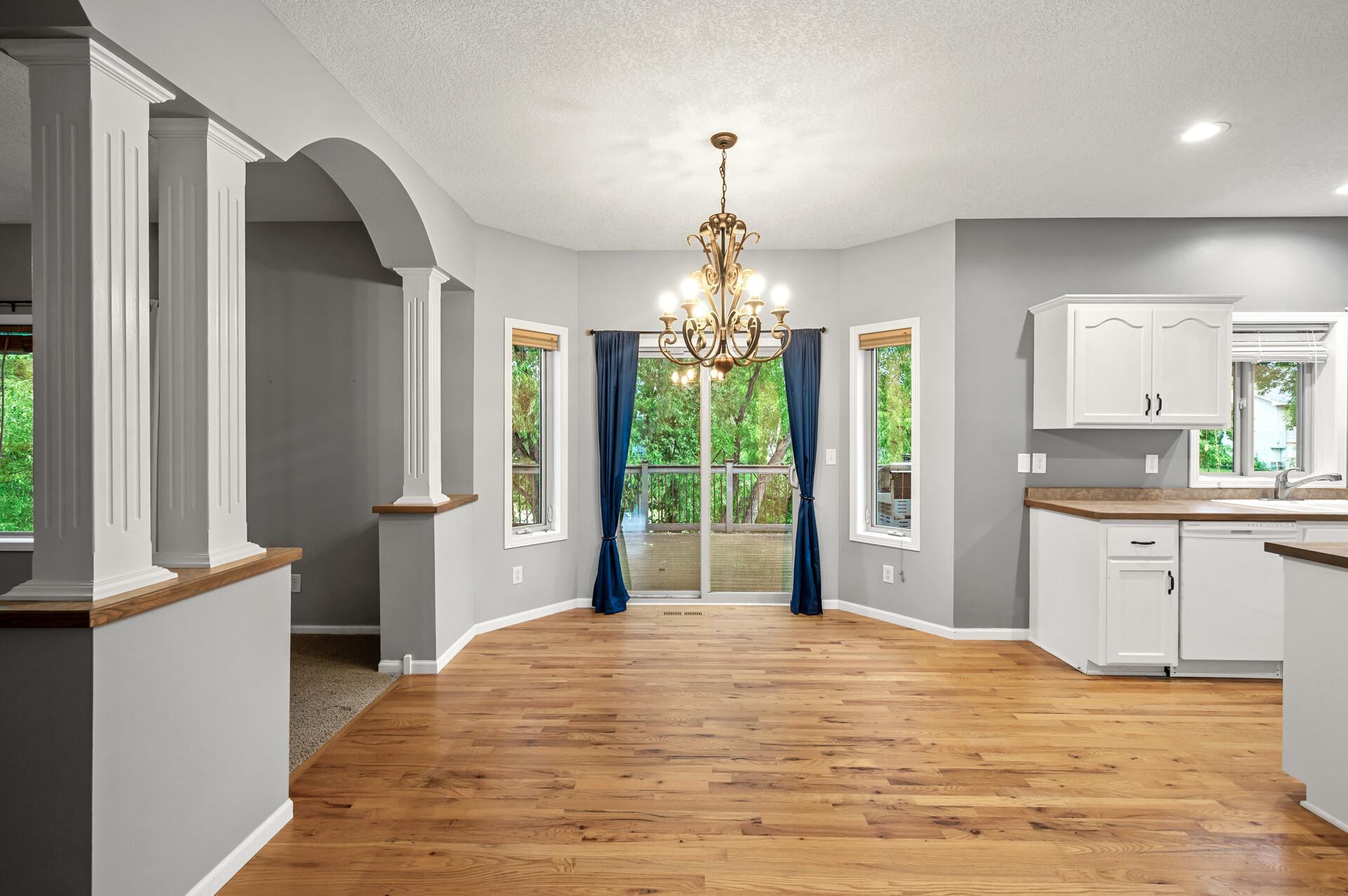 2403 Meadow Drive Property Photo 12