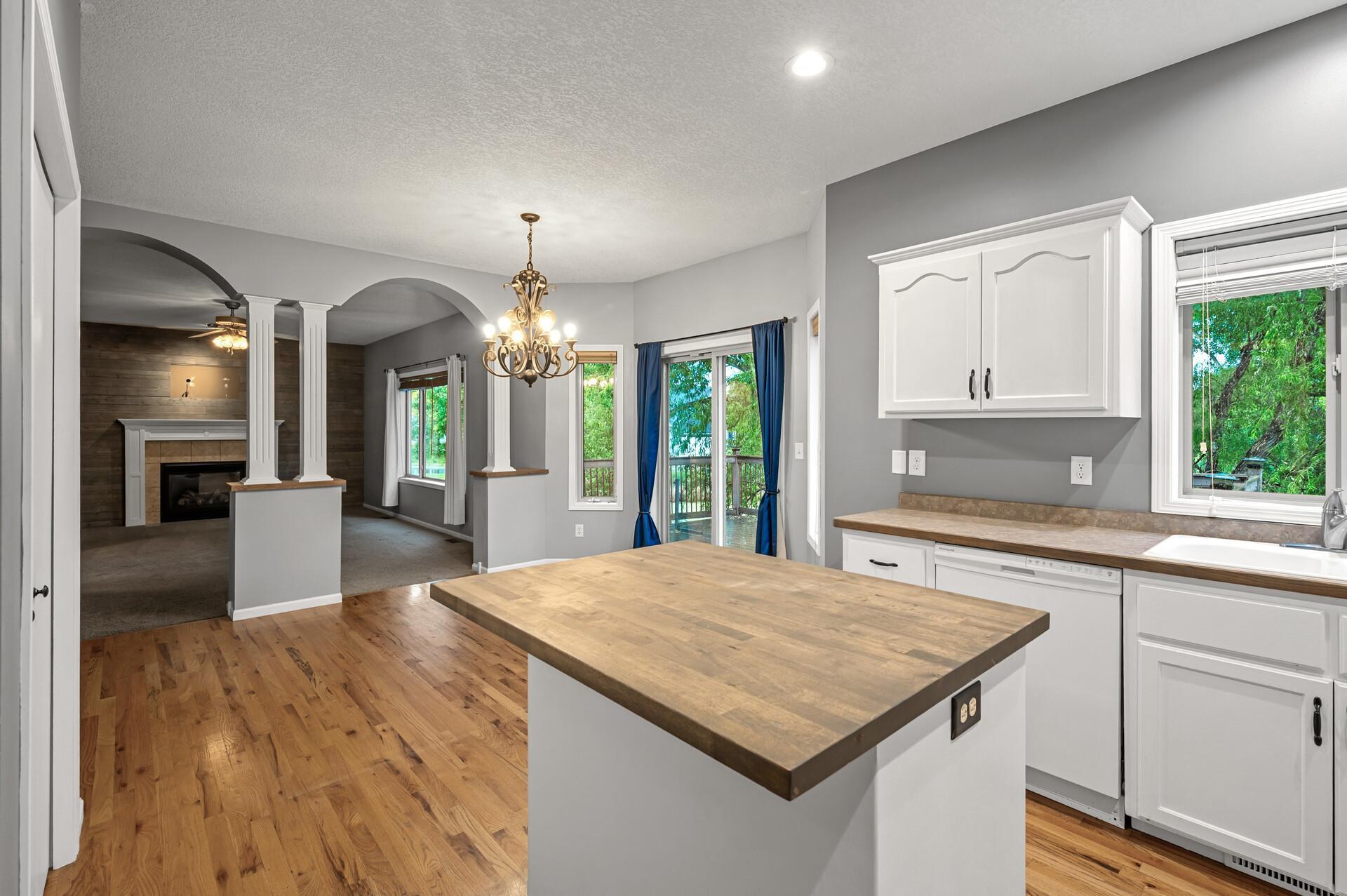 2403 Meadow Drive Property Photo 18