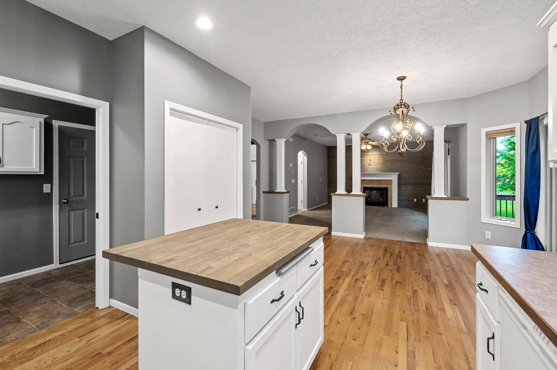 2403 Meadow Drive Property Photo 19