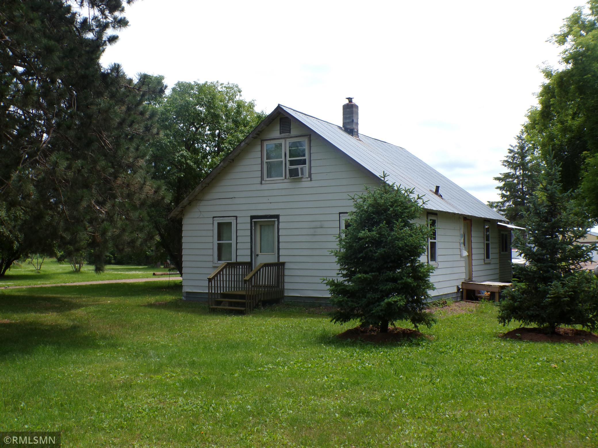45248 State Highway 48 Property Photo 1